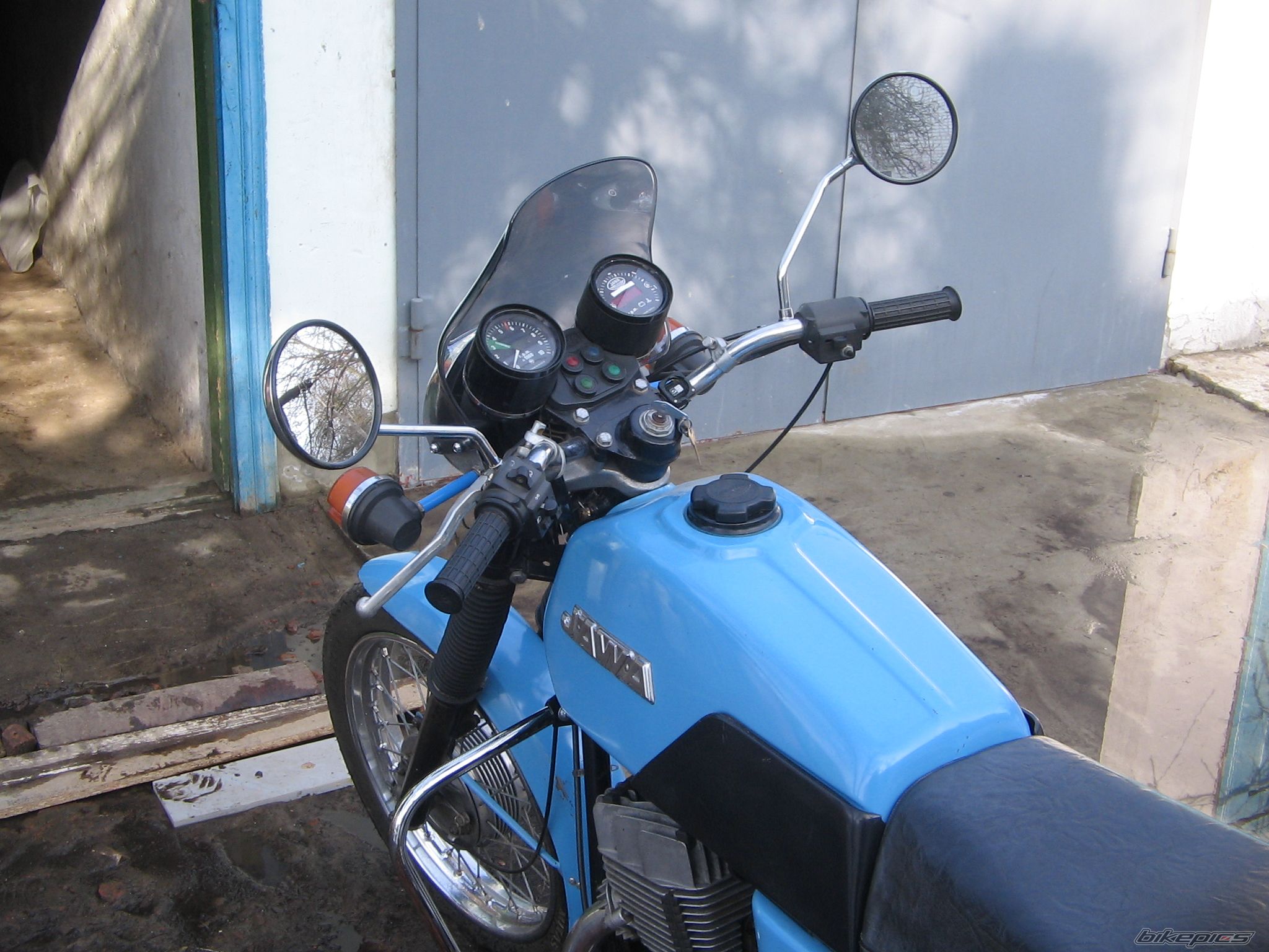 Photo 2374636