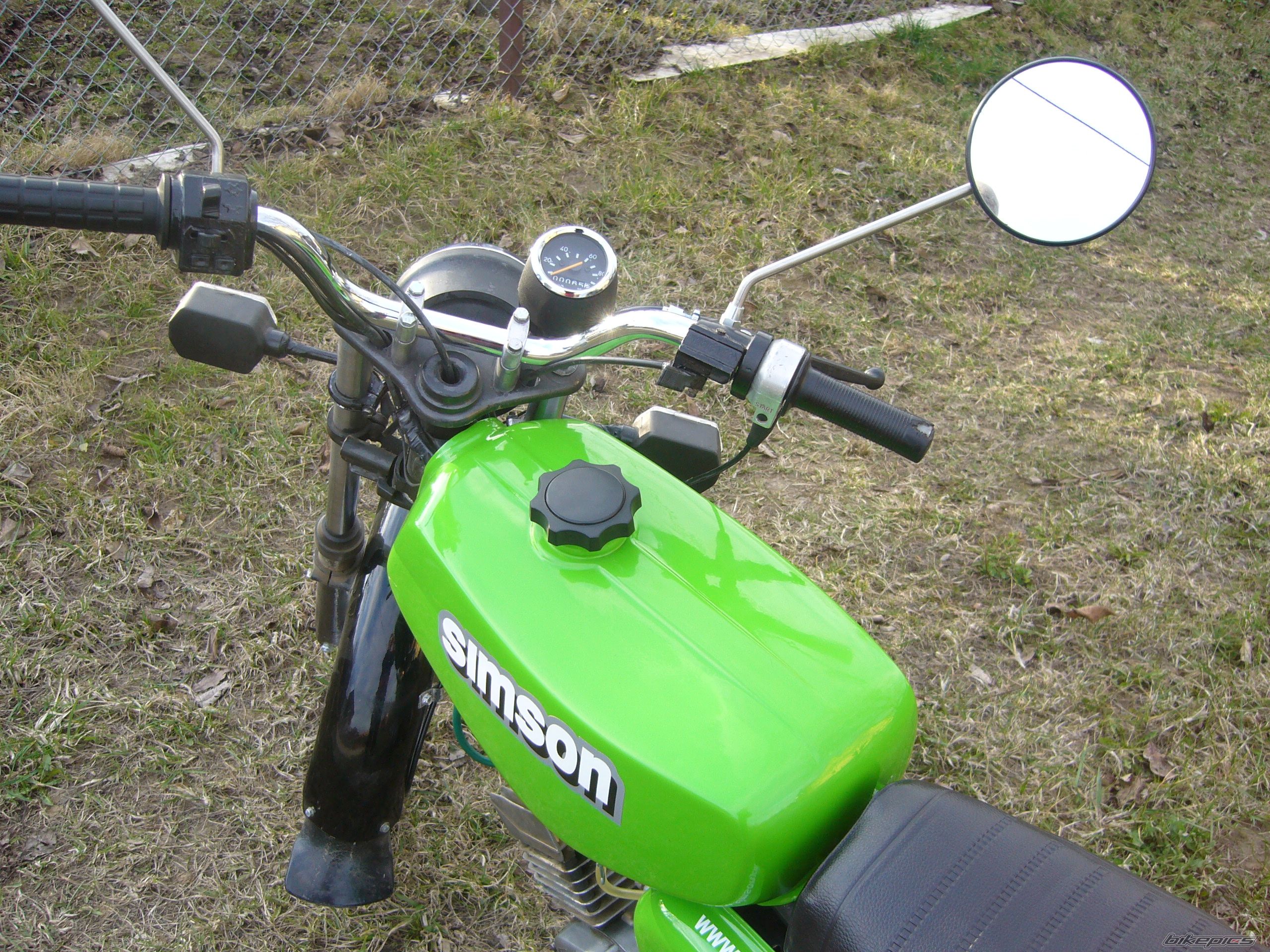Photo 2374709