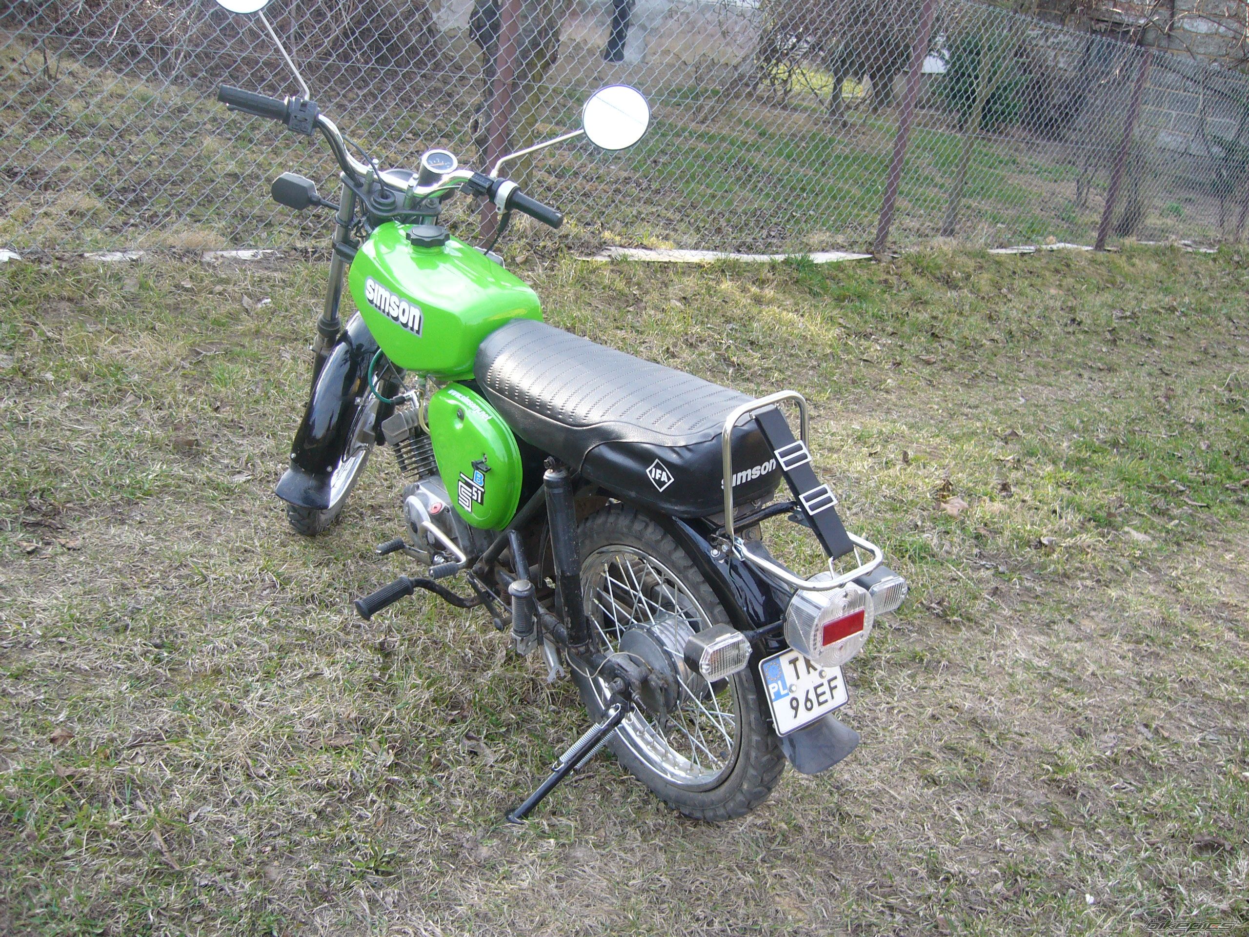 Photo 2374717