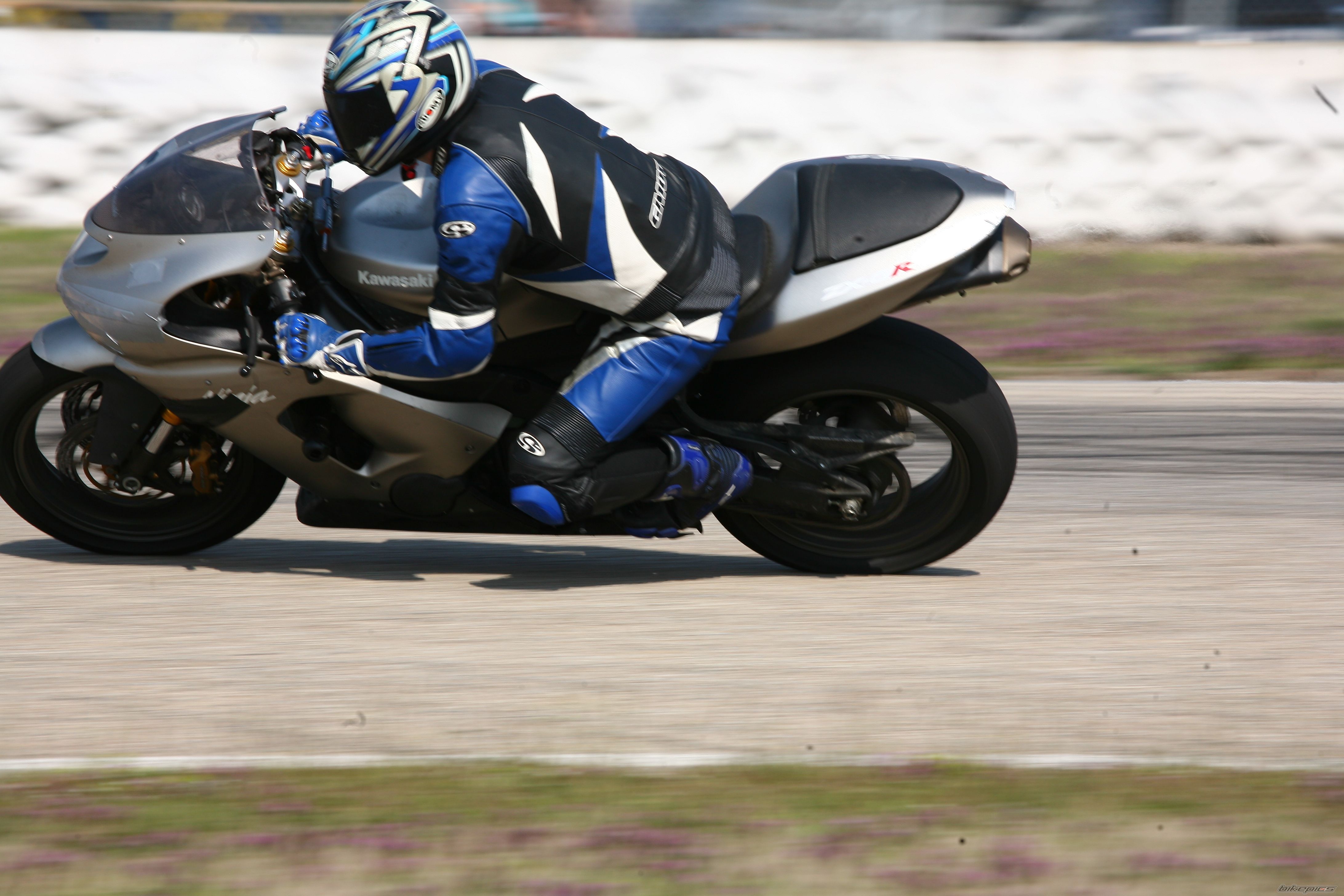 Bike Photo 2375167