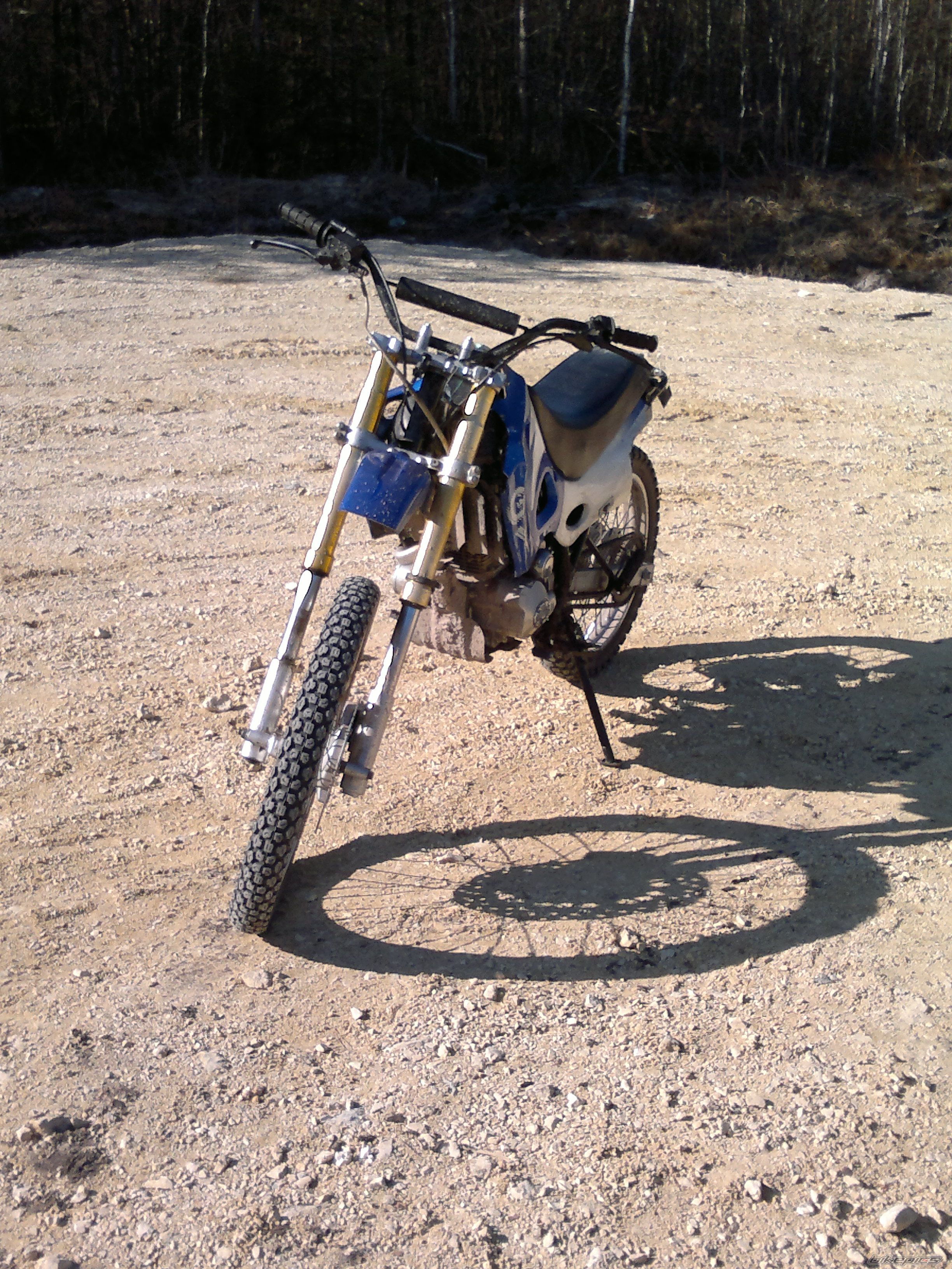 Photo 2375312