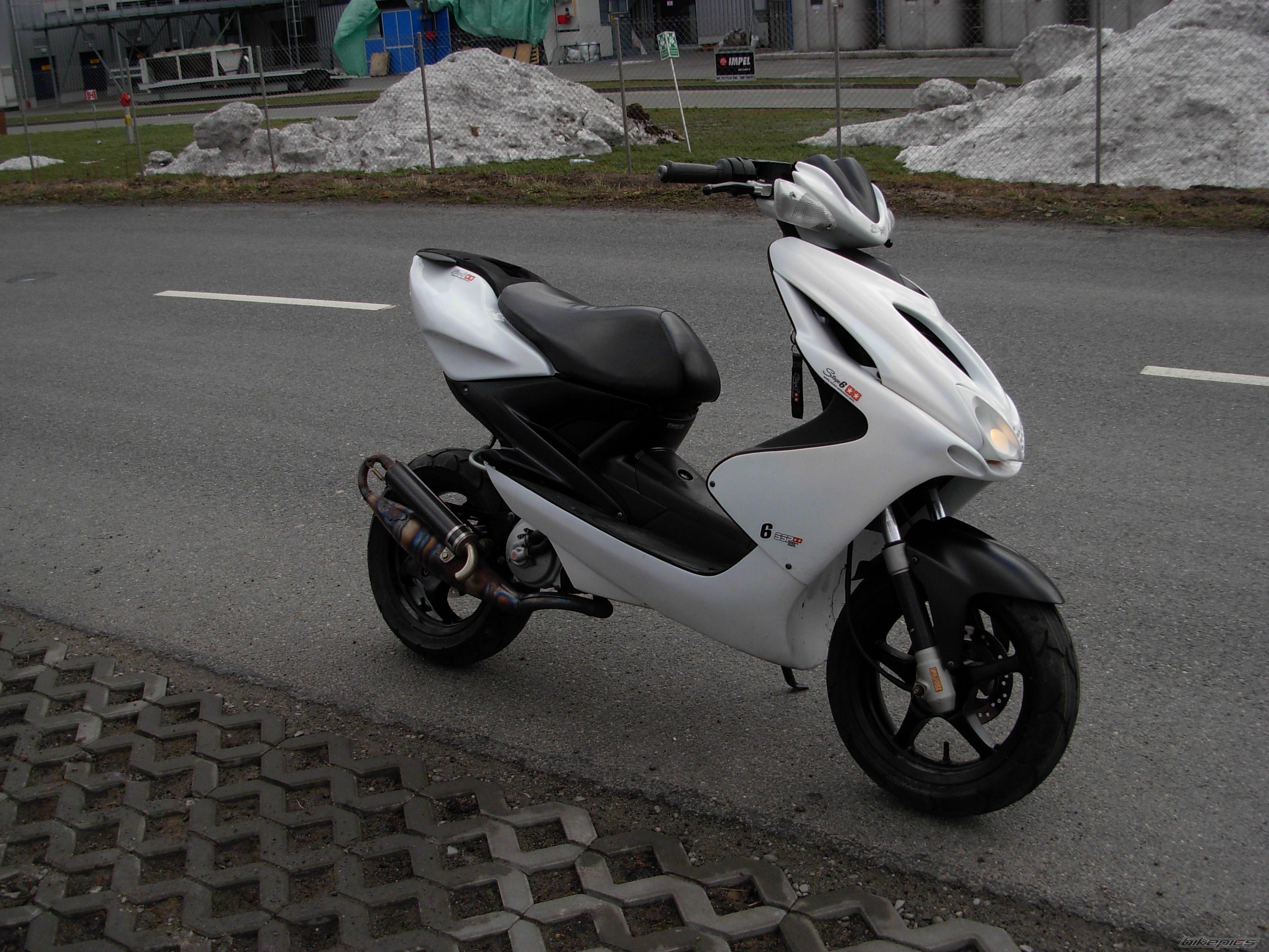 Photo 2375348