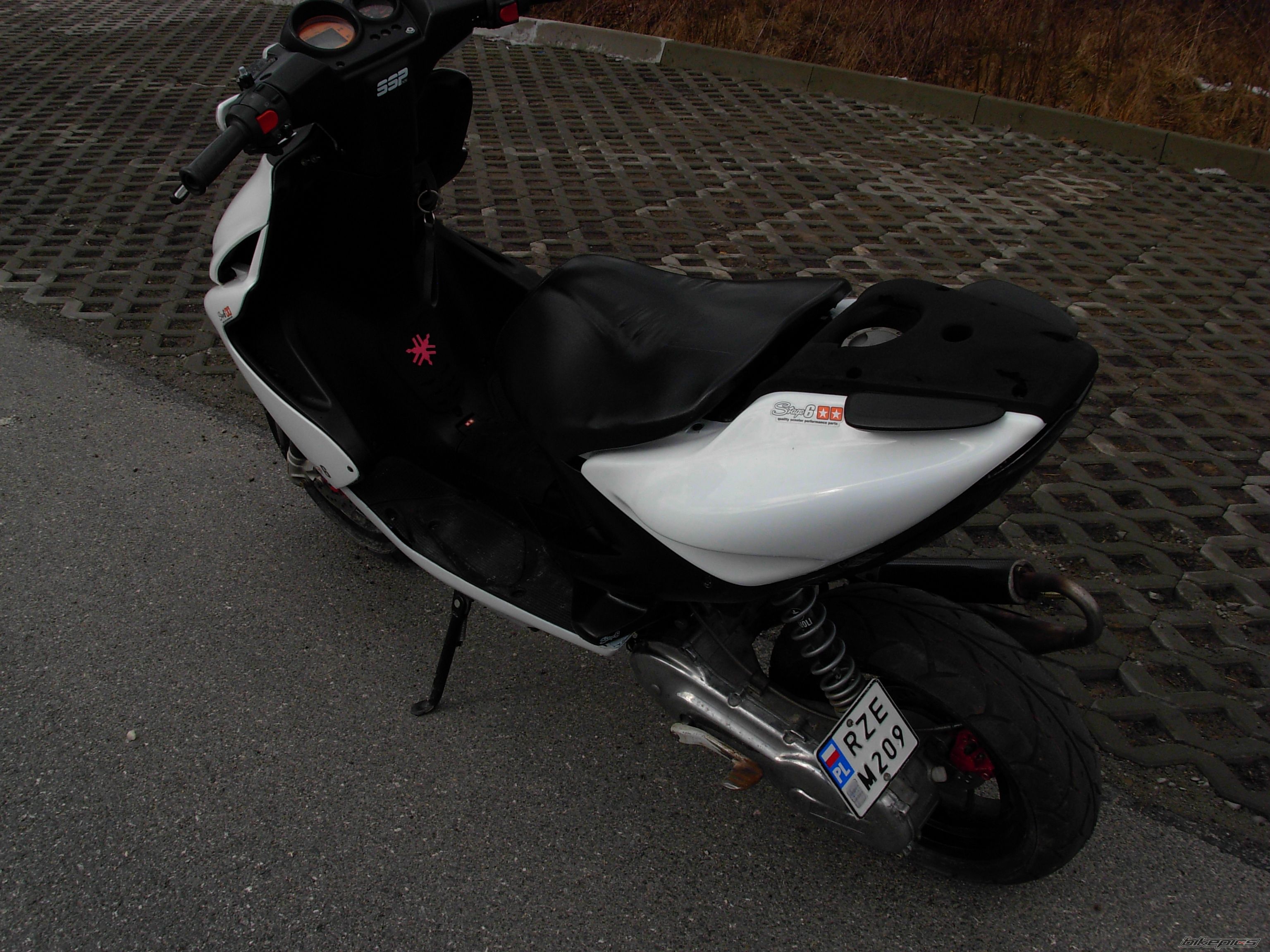 Photo 2375353