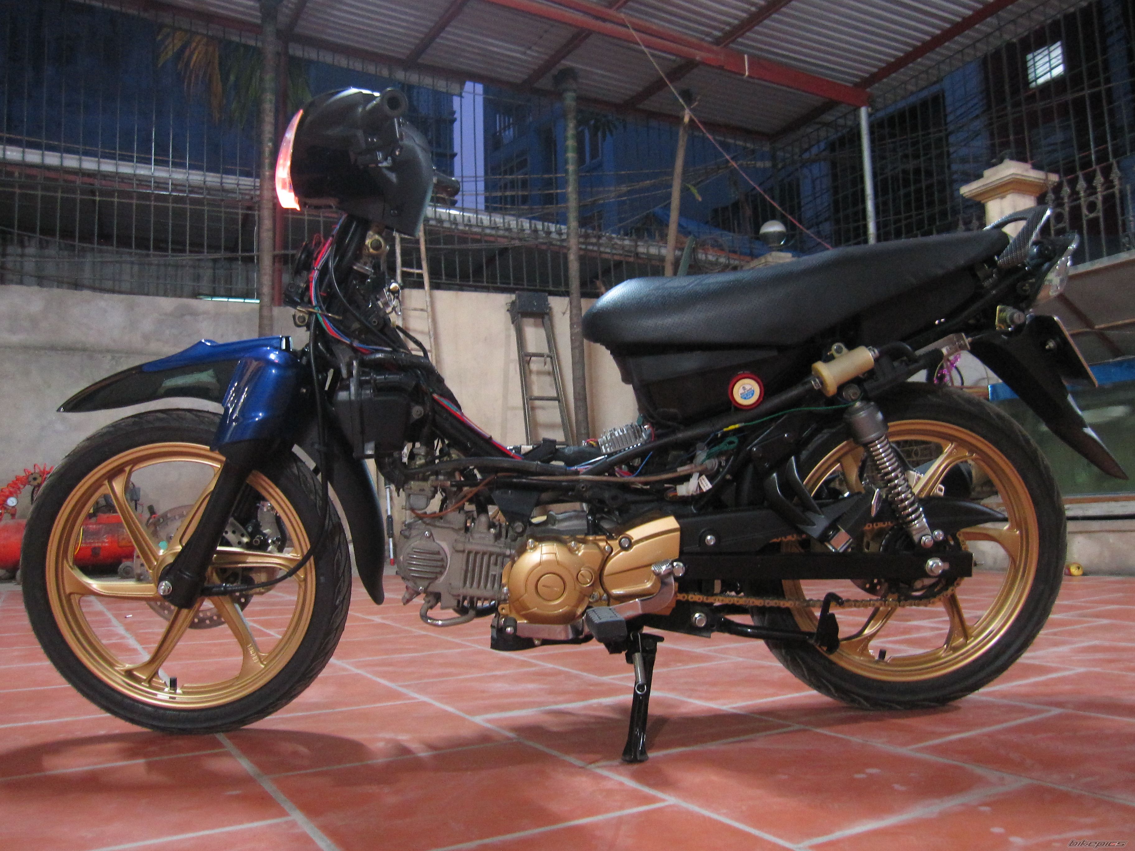 Photo 2375368