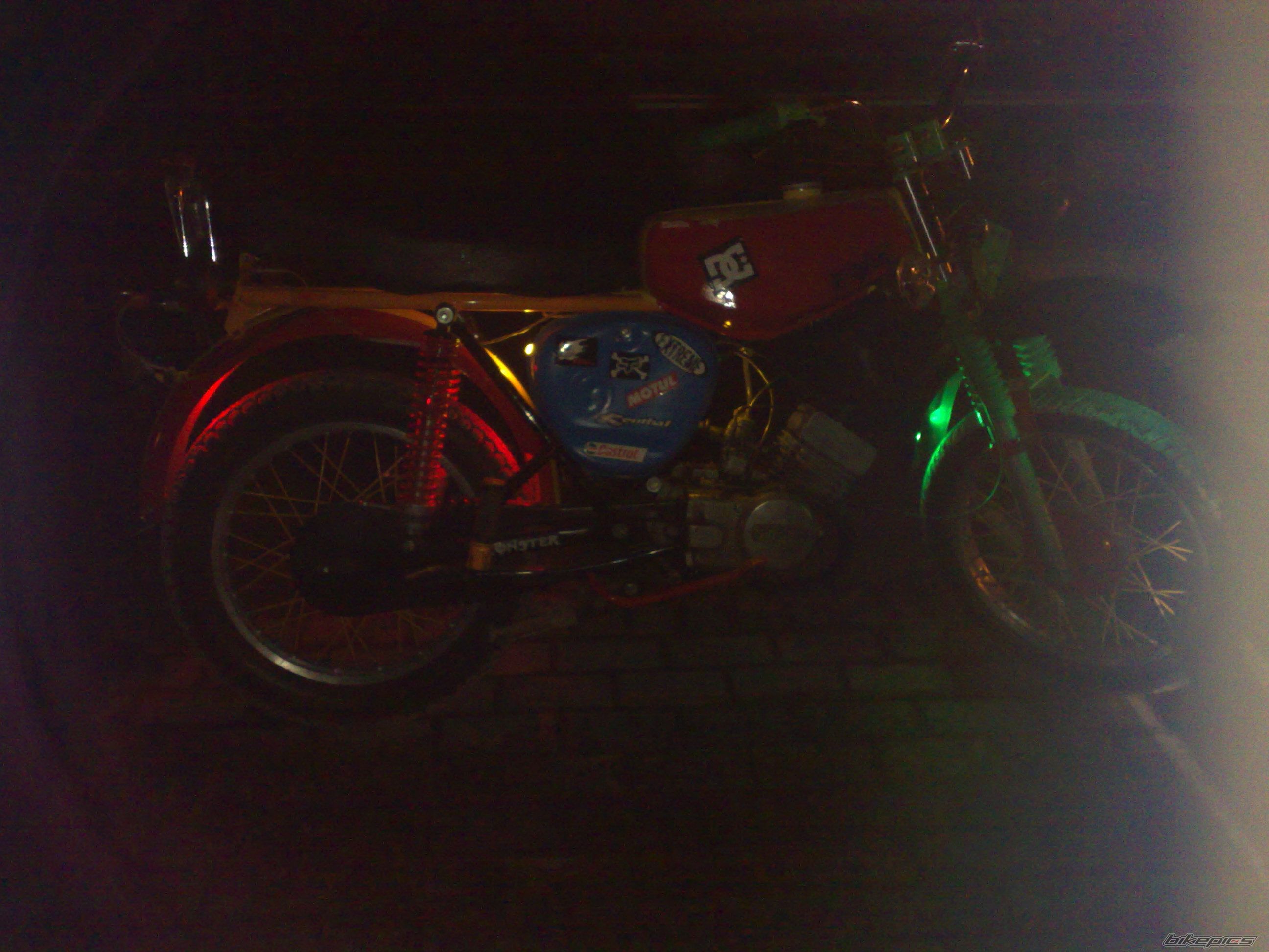 Photo 2375518