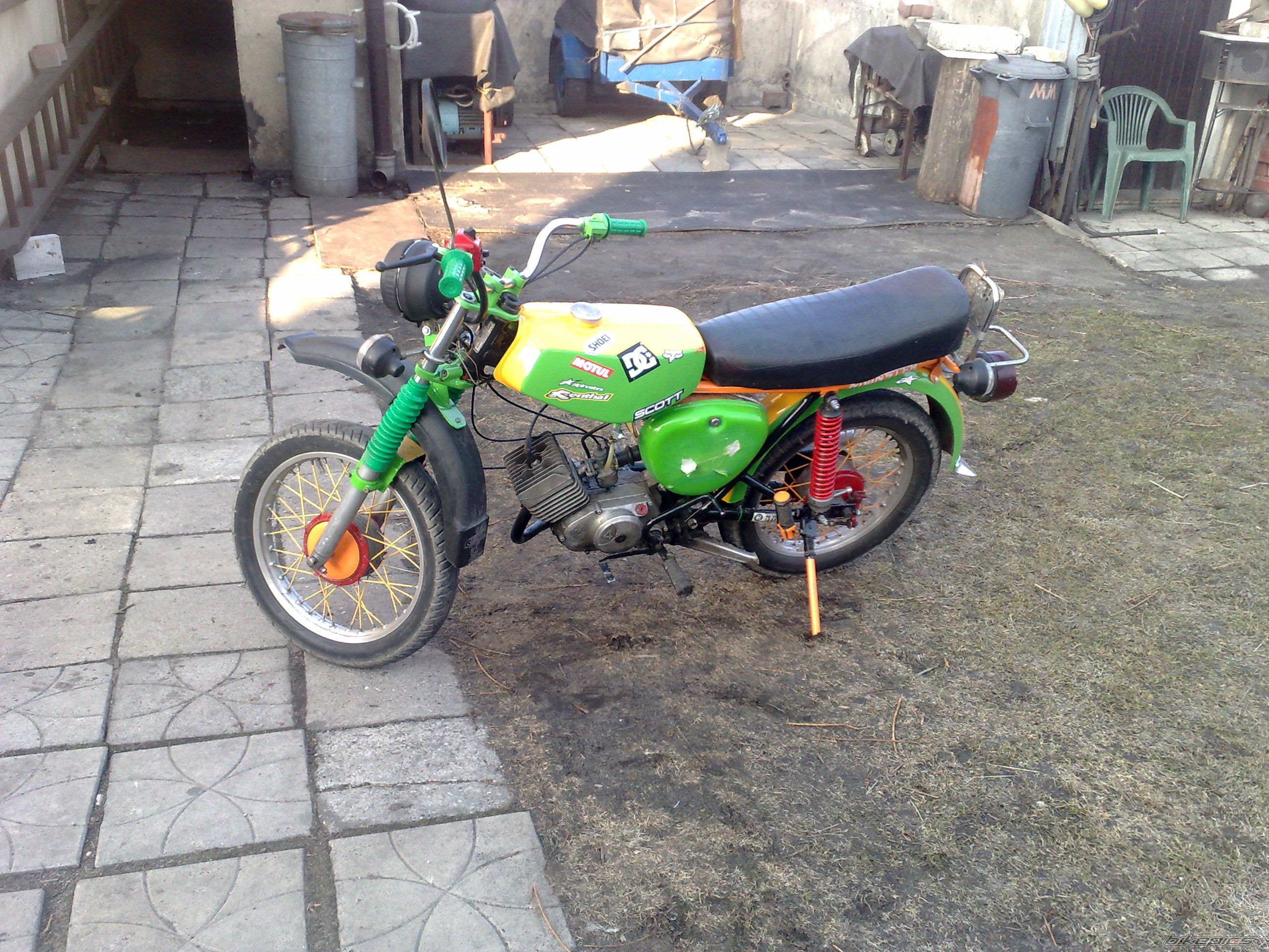 Photo 2375520