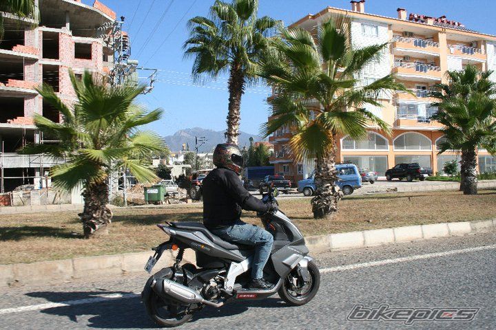 Photo 2375571