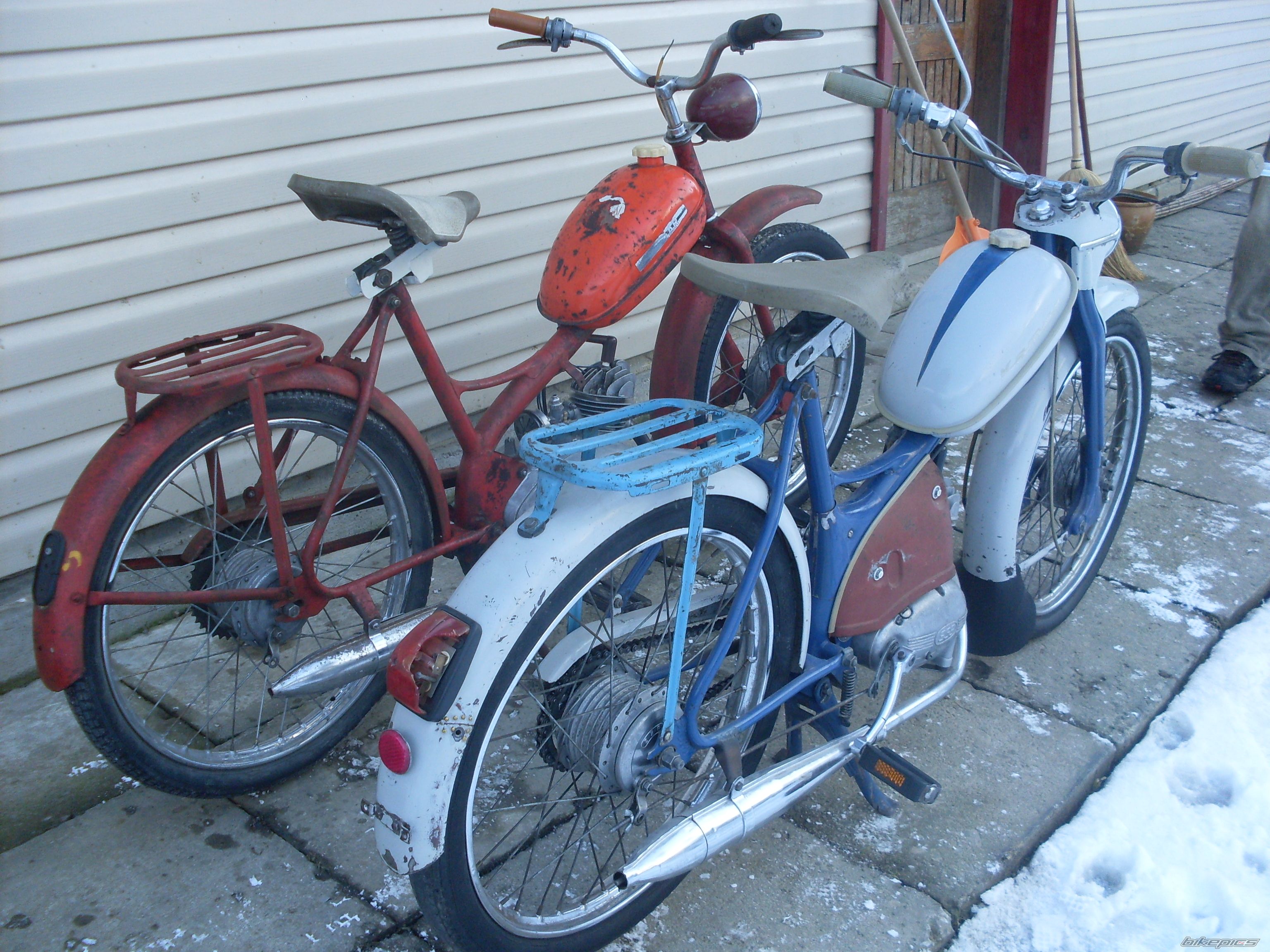 Photo 2375693