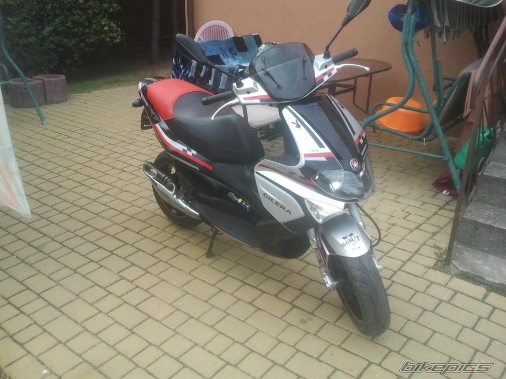 Photo 2375746