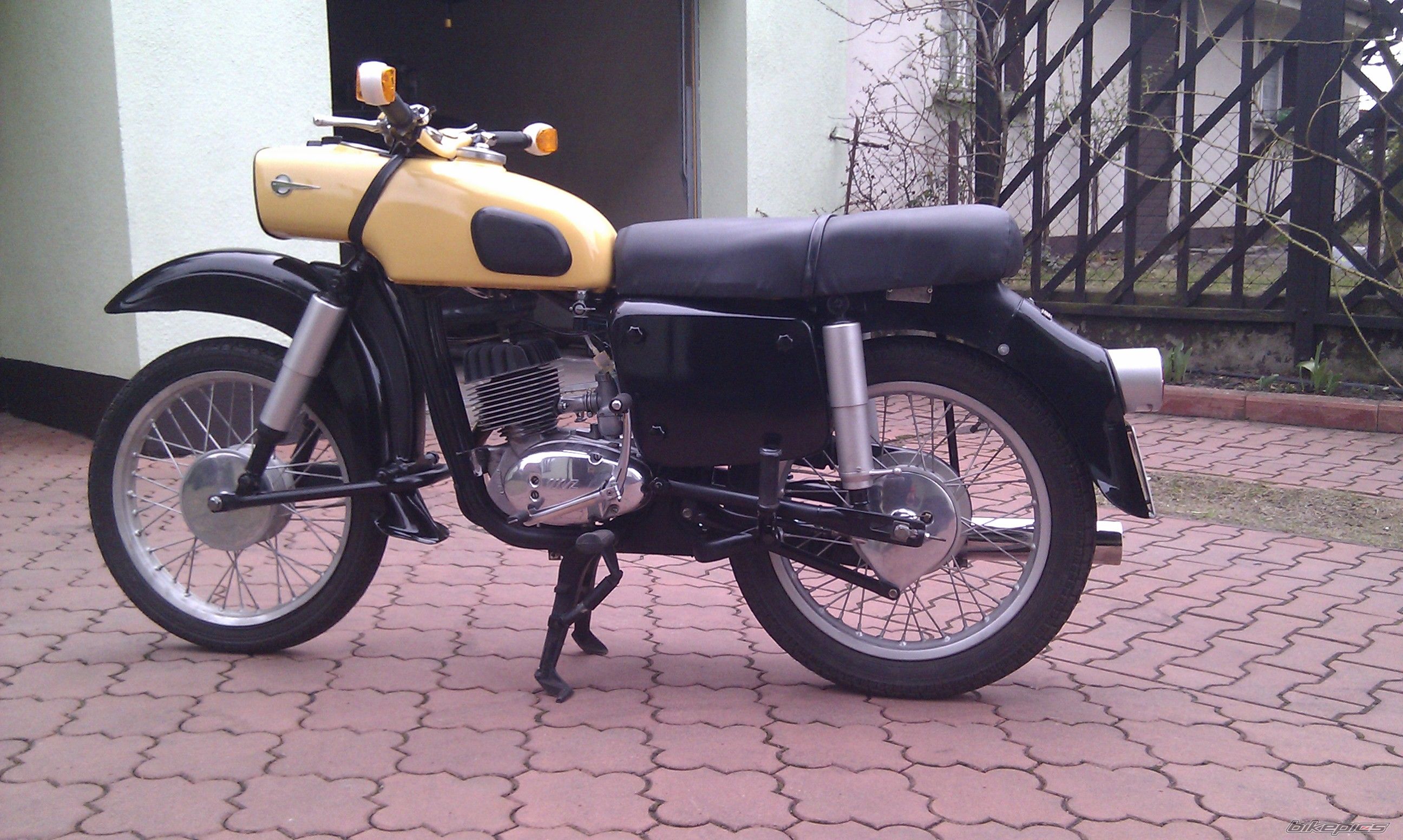 Bike Photo 2375758