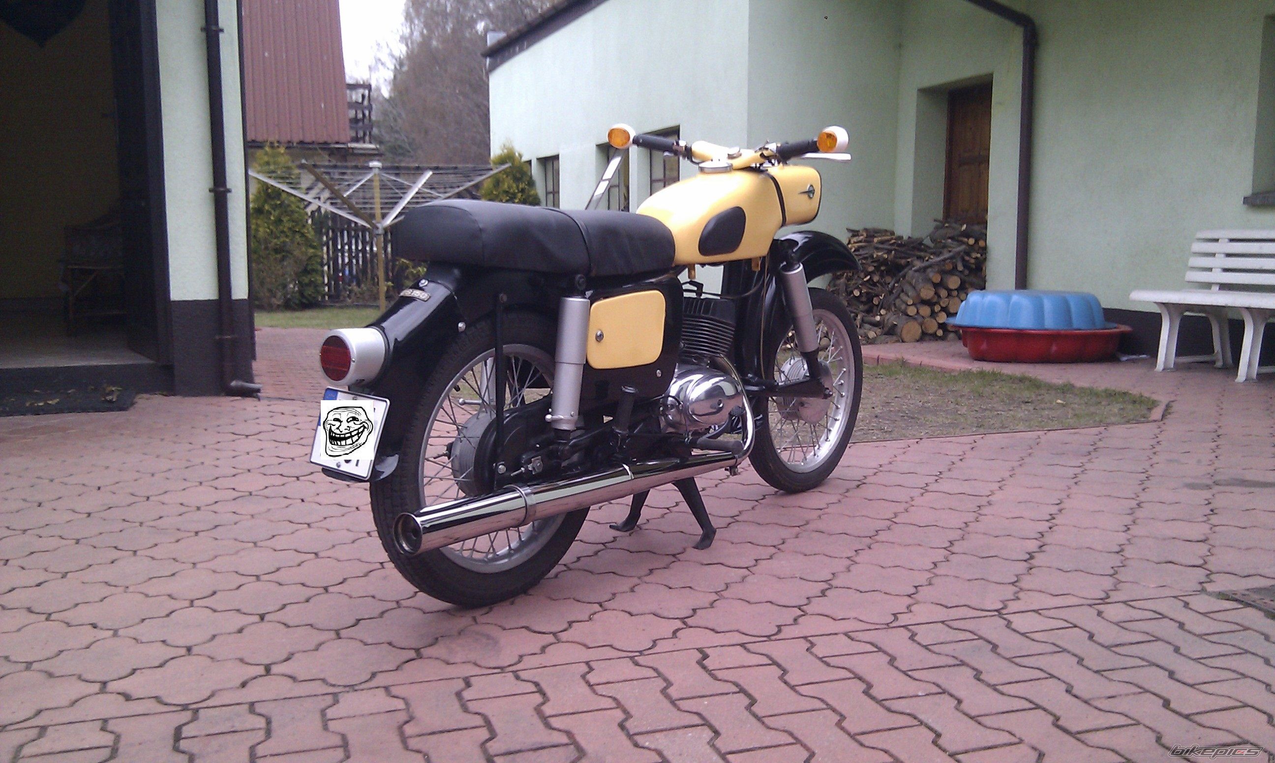Photo 2375763