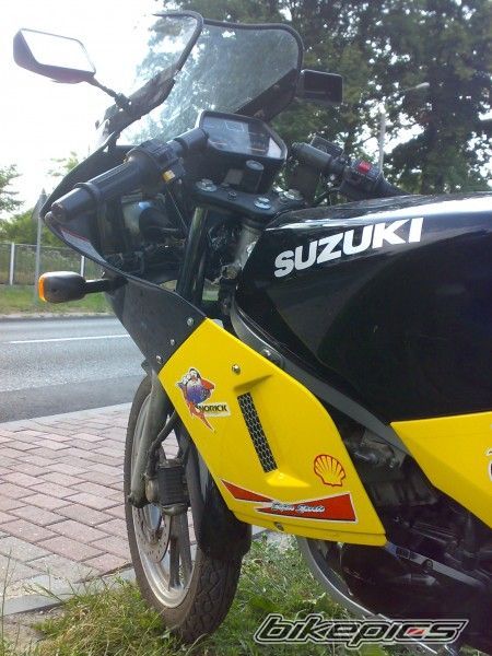 Photo 2375776