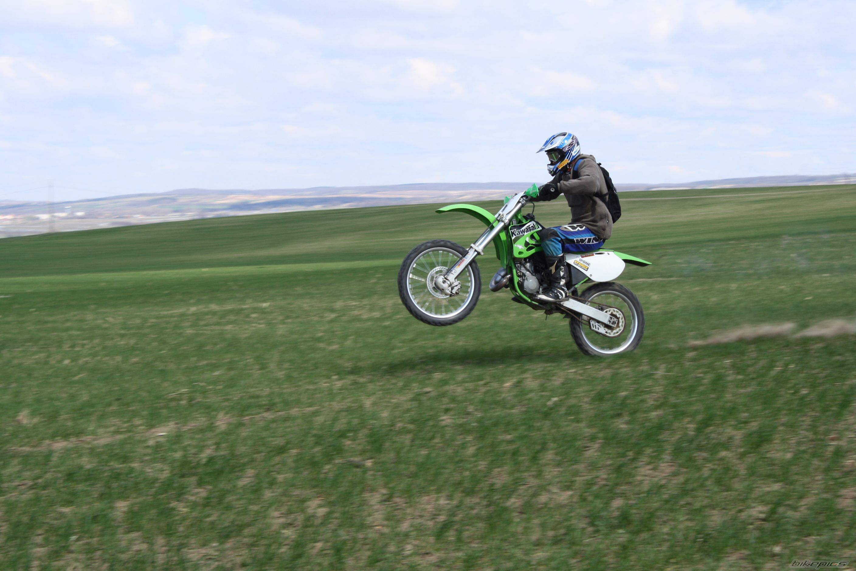 Photo 2375781