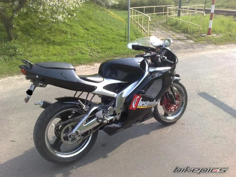 Photo 2375795