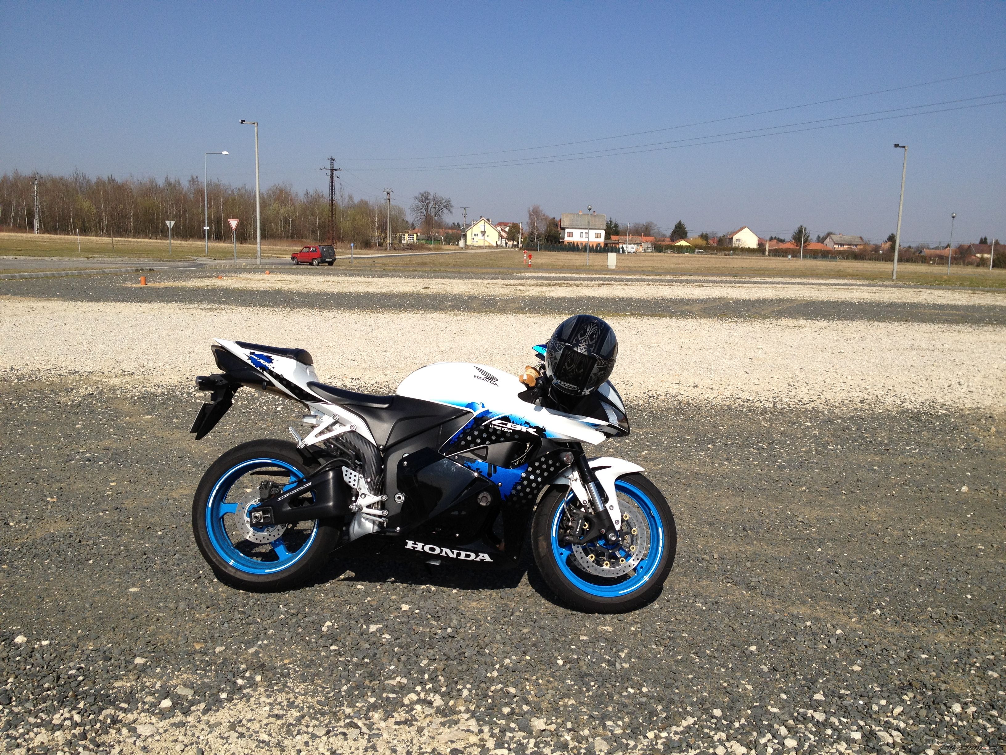 Bike Photo 2375904