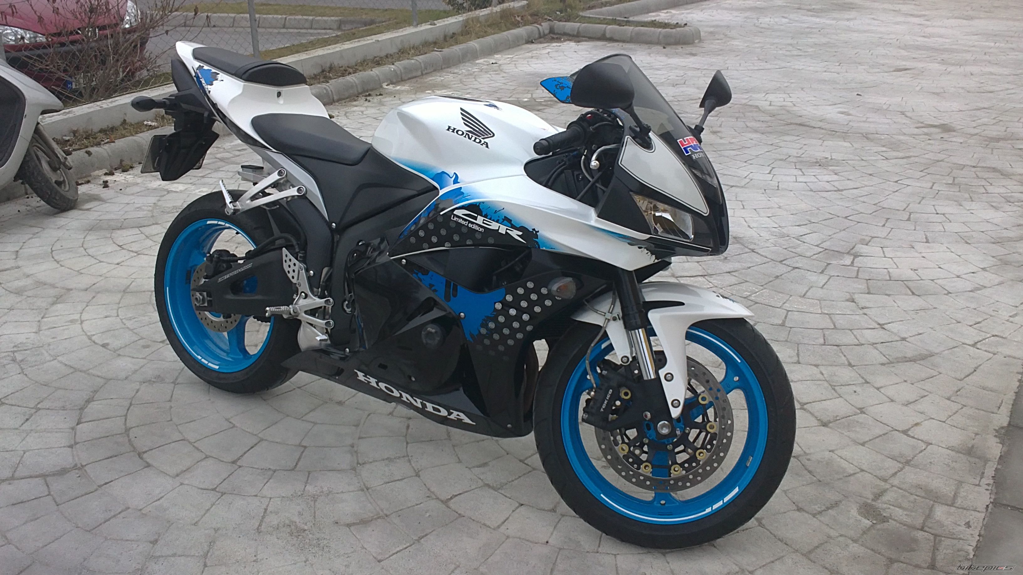 Bike Photo 2375908