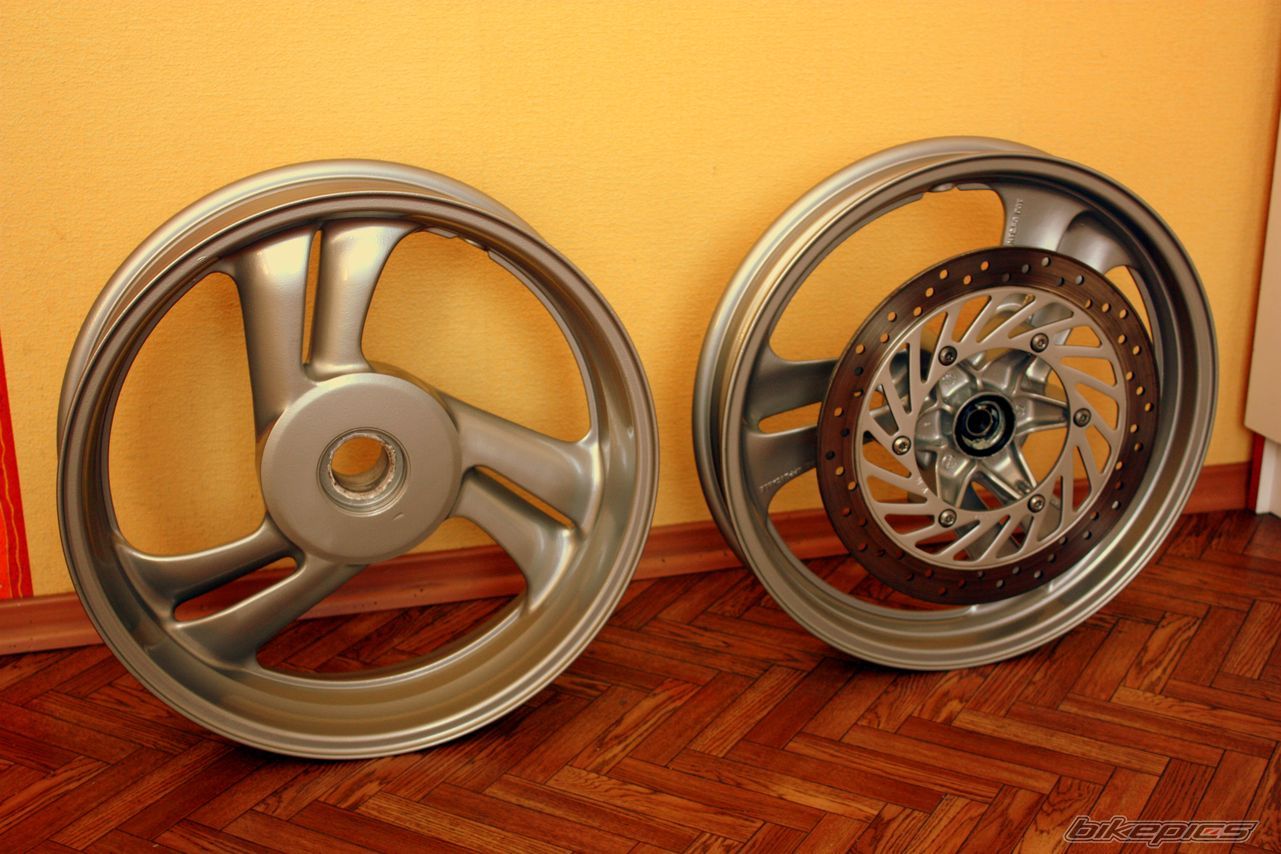 Photo 2376360