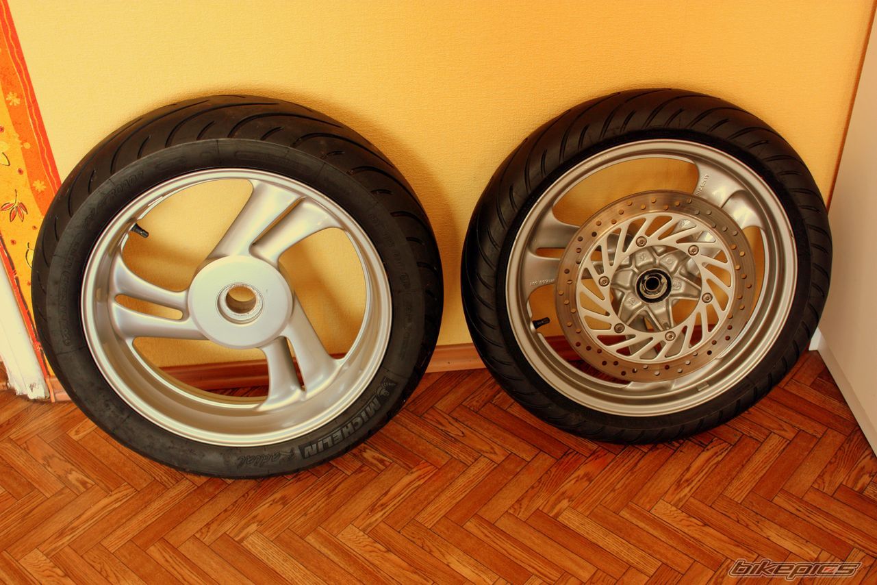 Photo 2376362