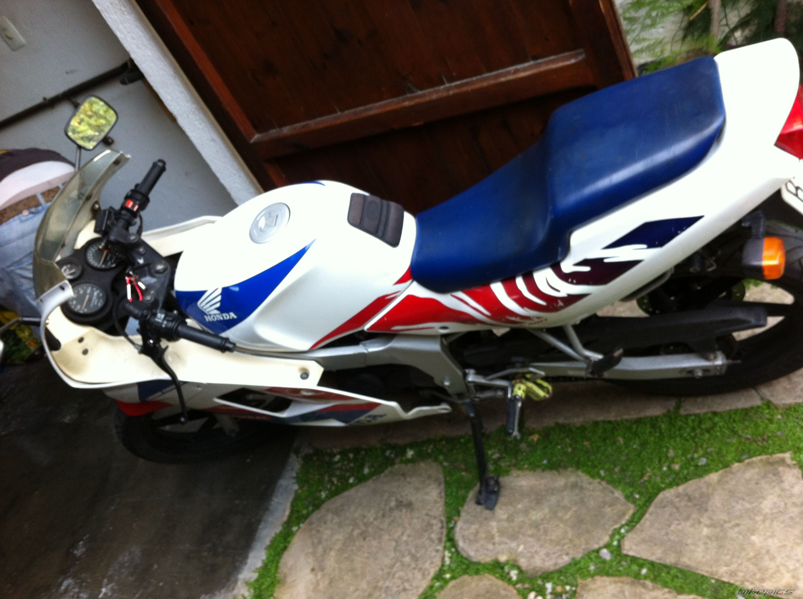 Photo 2376716