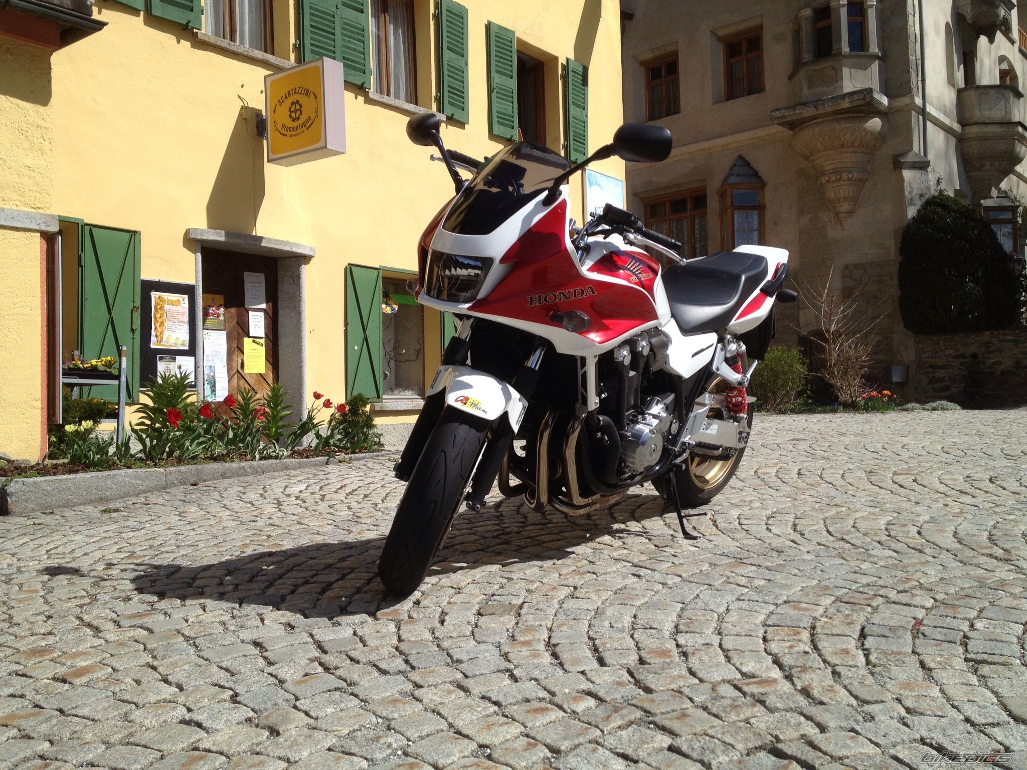 Photo 2376758