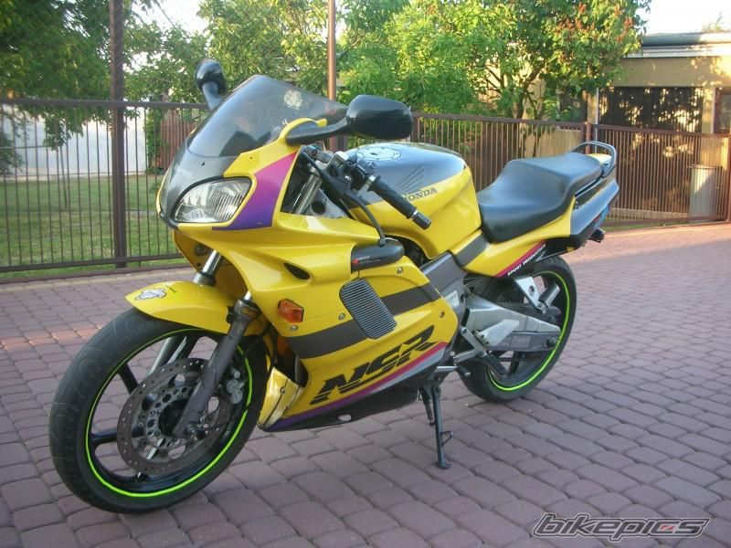 Photo 2376797
