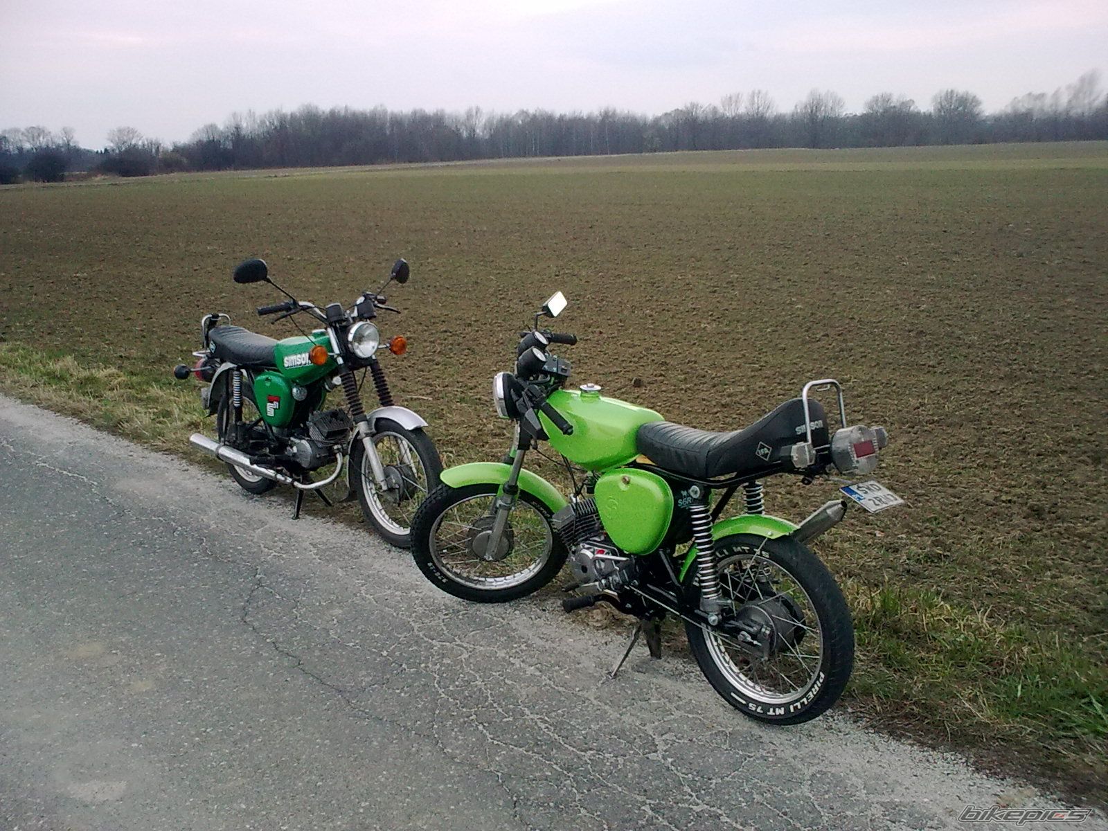 Photo 2376851