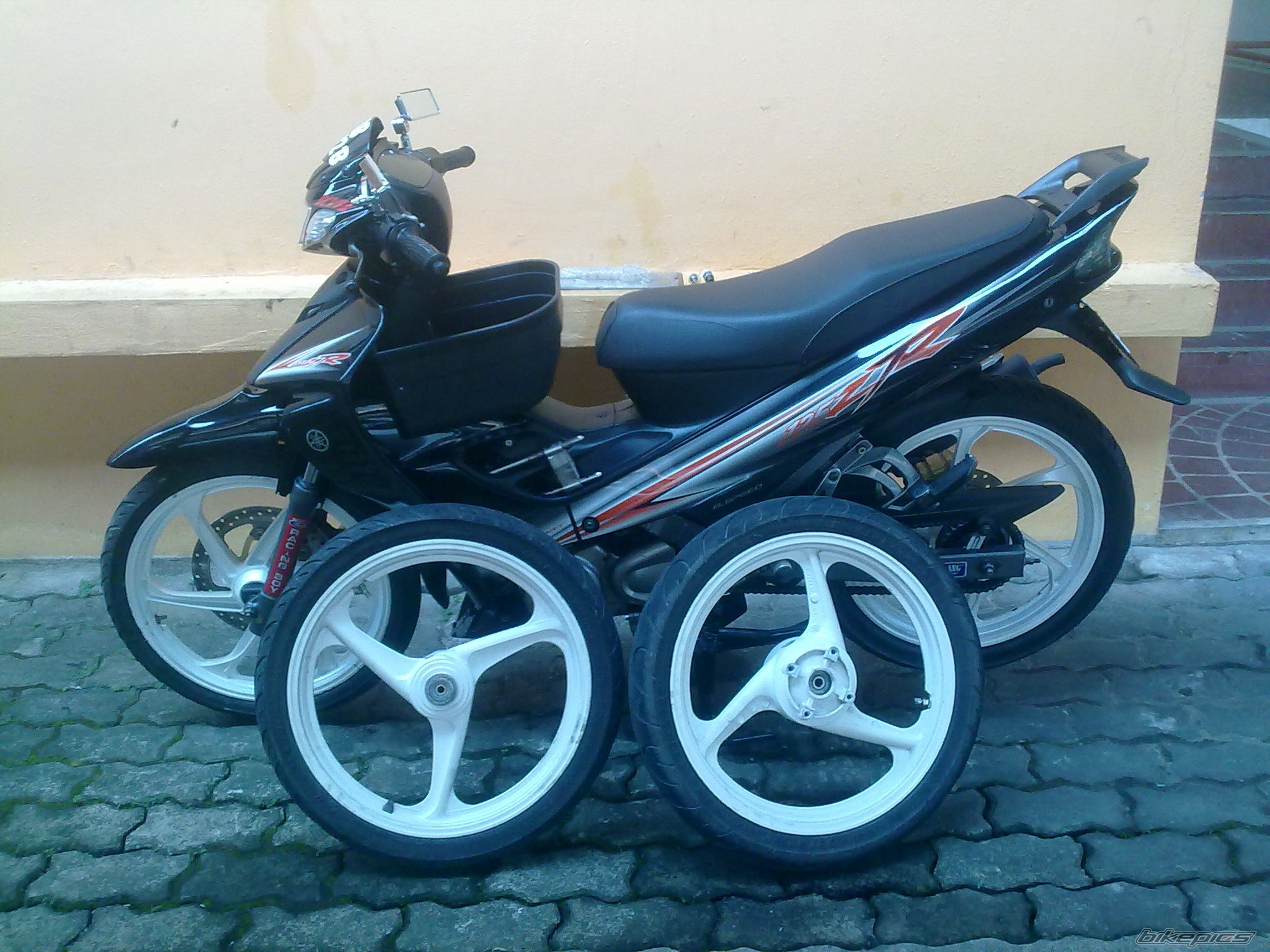 Photo 2377200