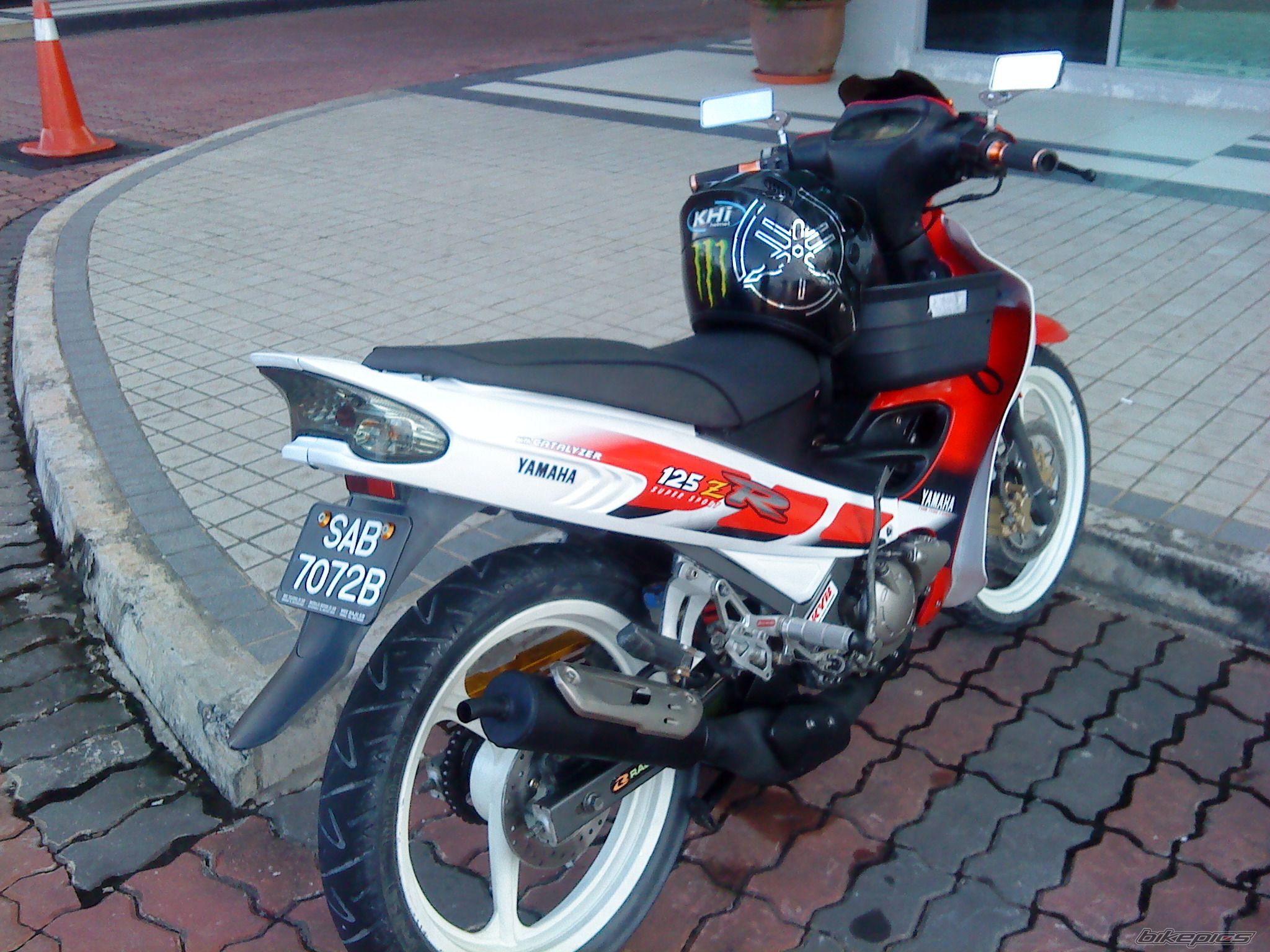 Photo 2377217