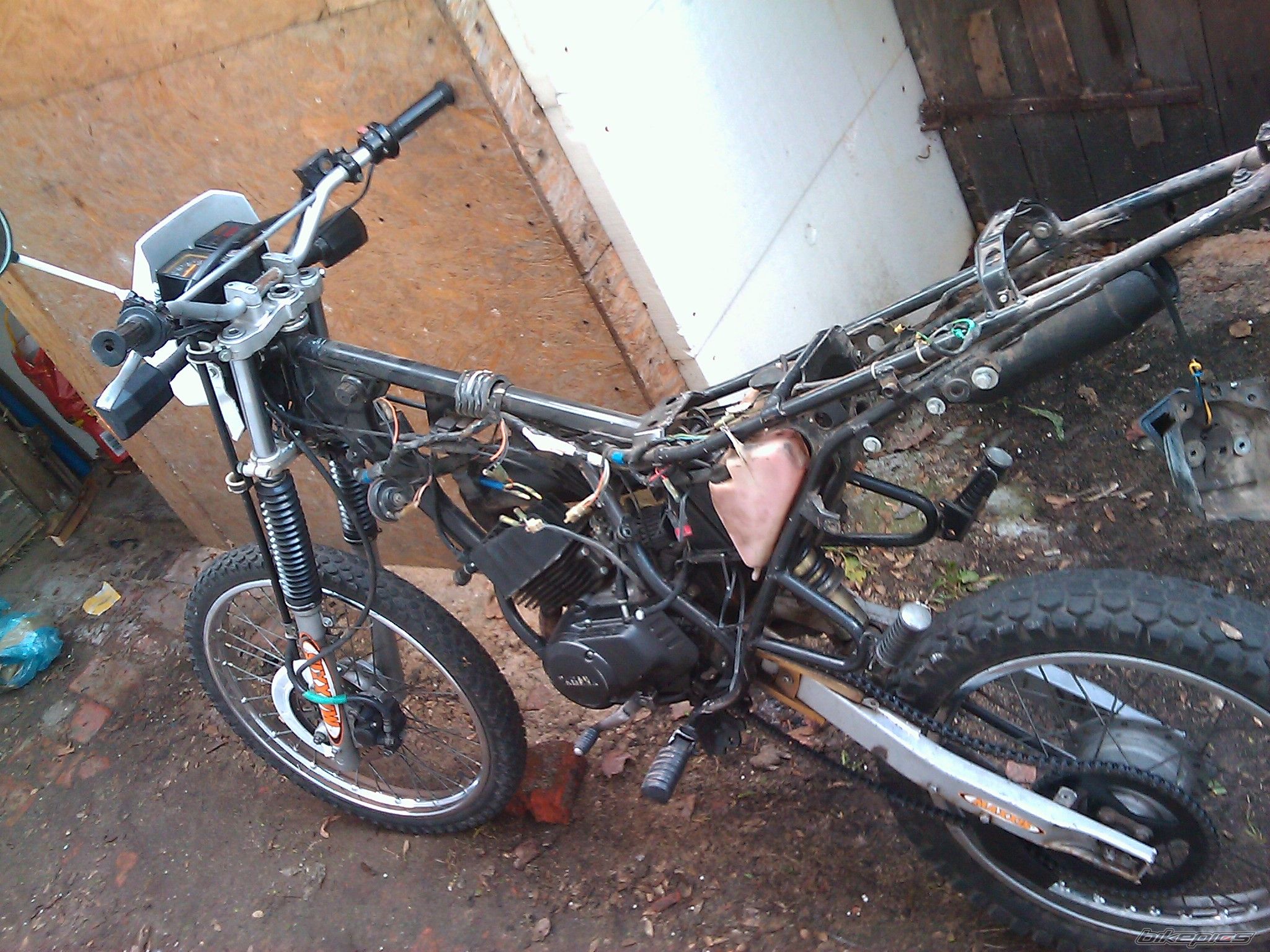 Photo 2377232