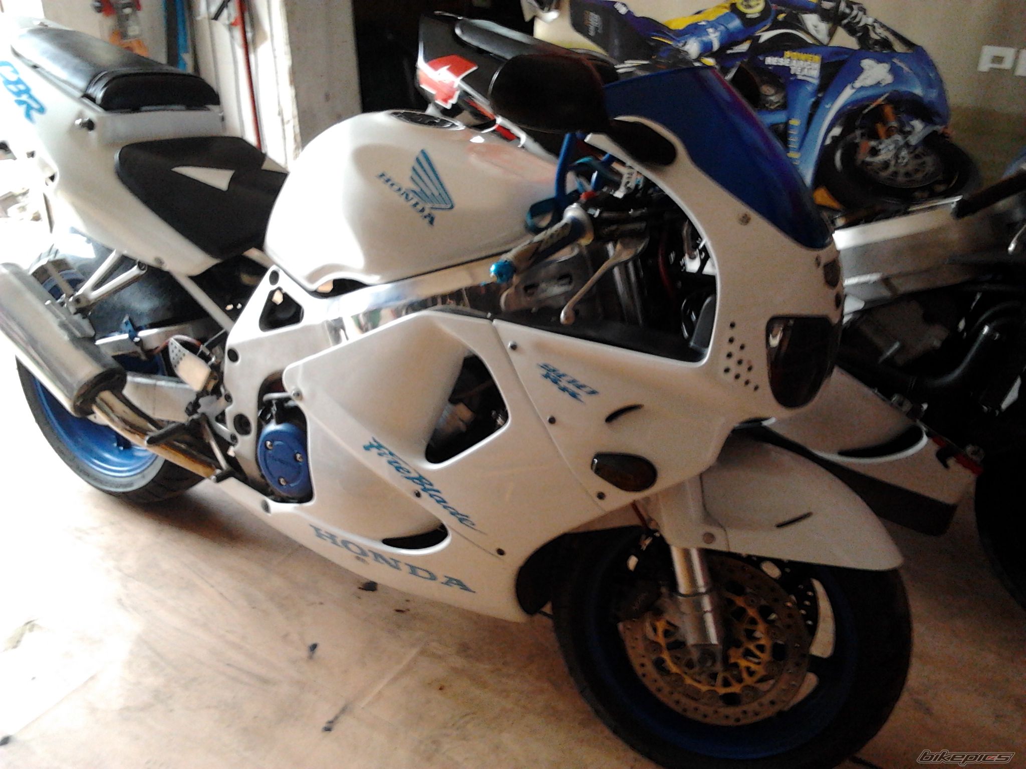Photo 2377255