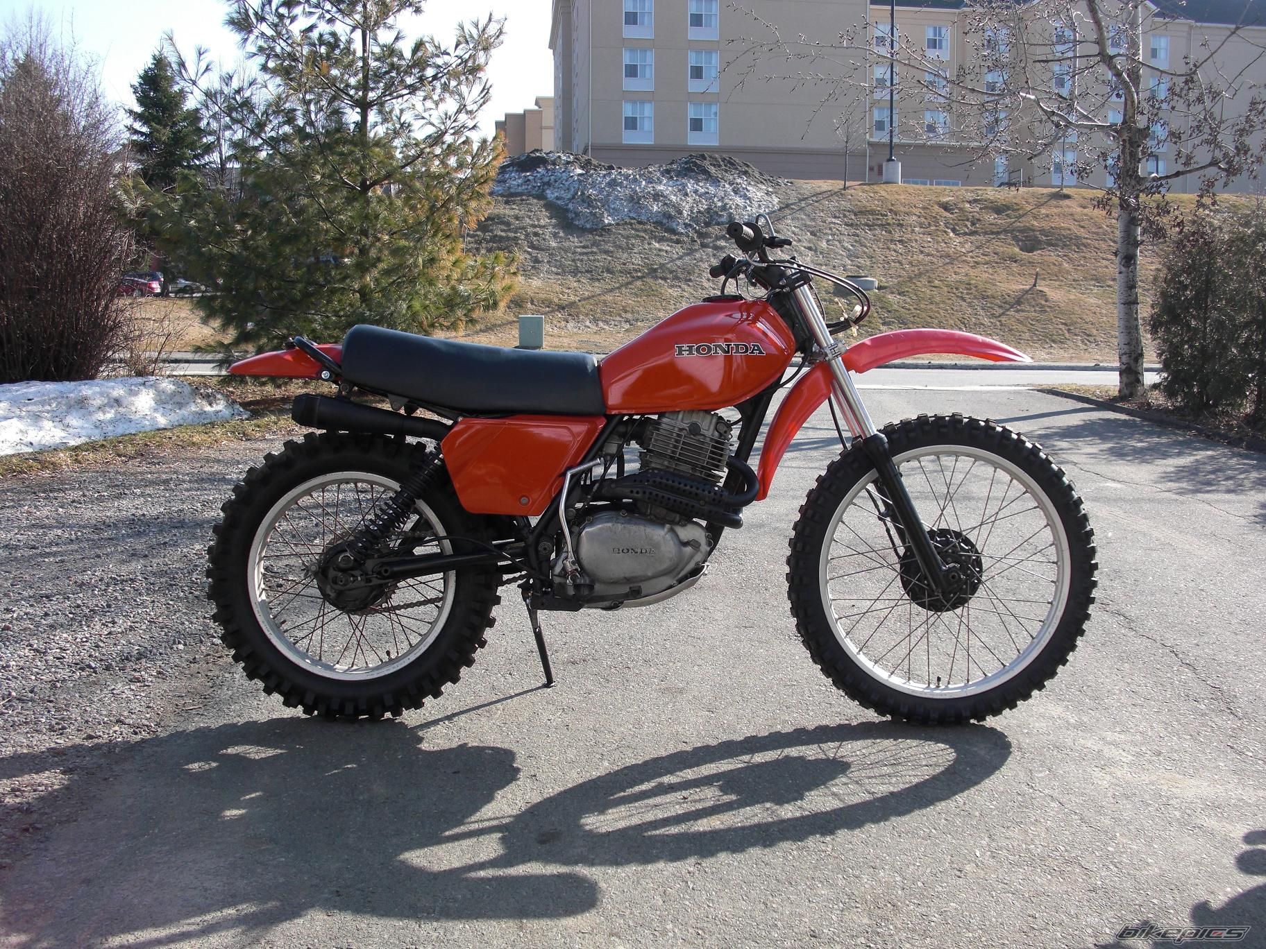 Photo 2377323