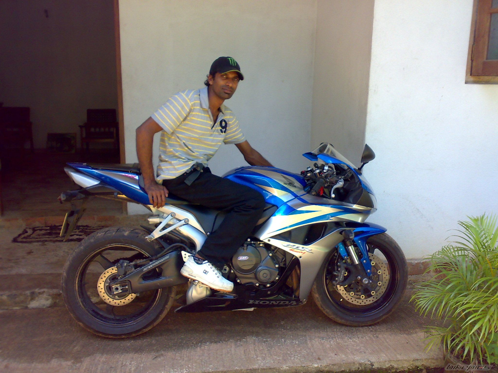Bike Photo 2377372