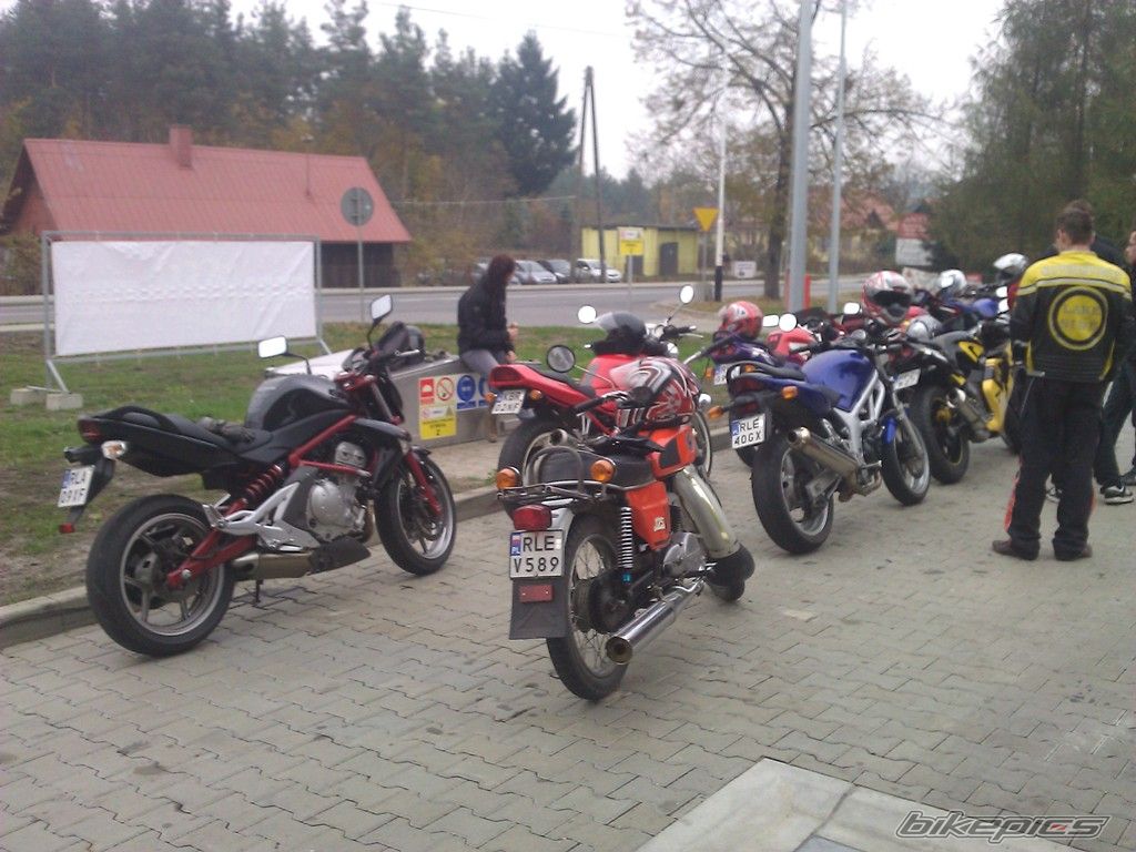 Photo 2377407