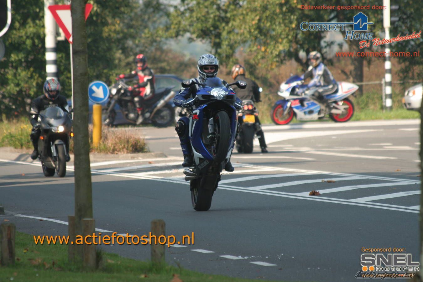 Photo 2377459