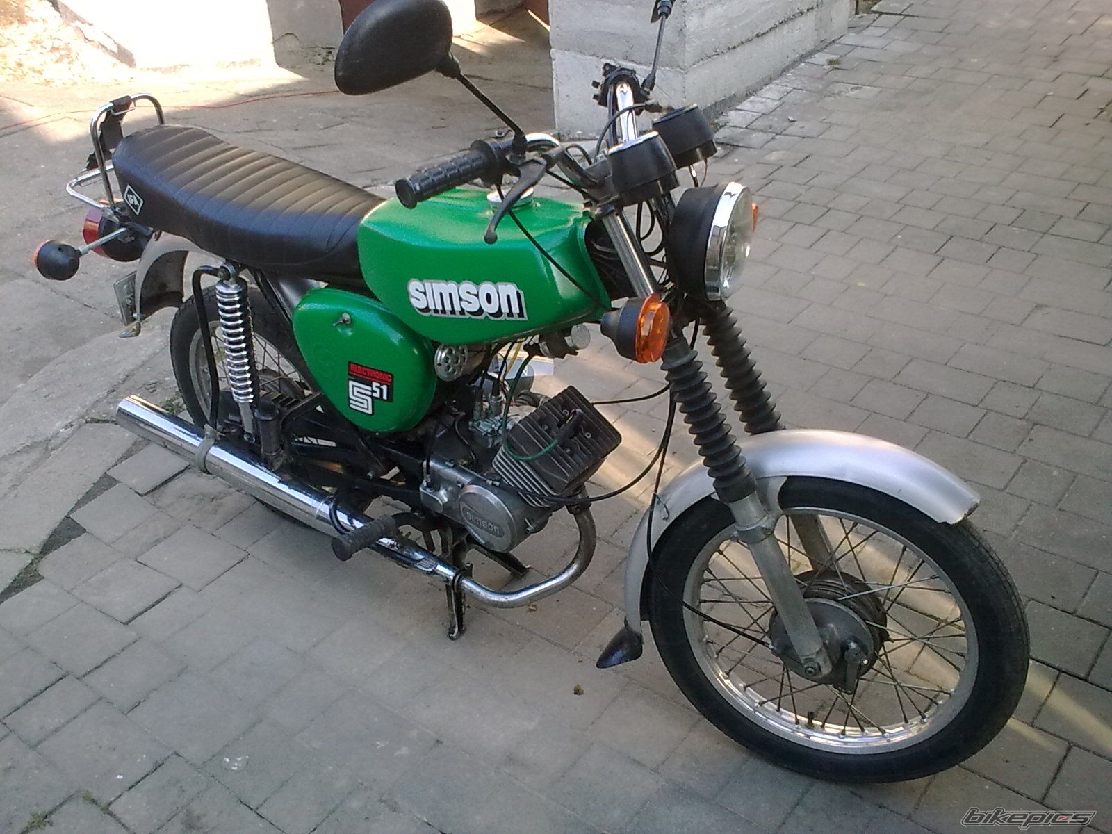 Photo 2377490