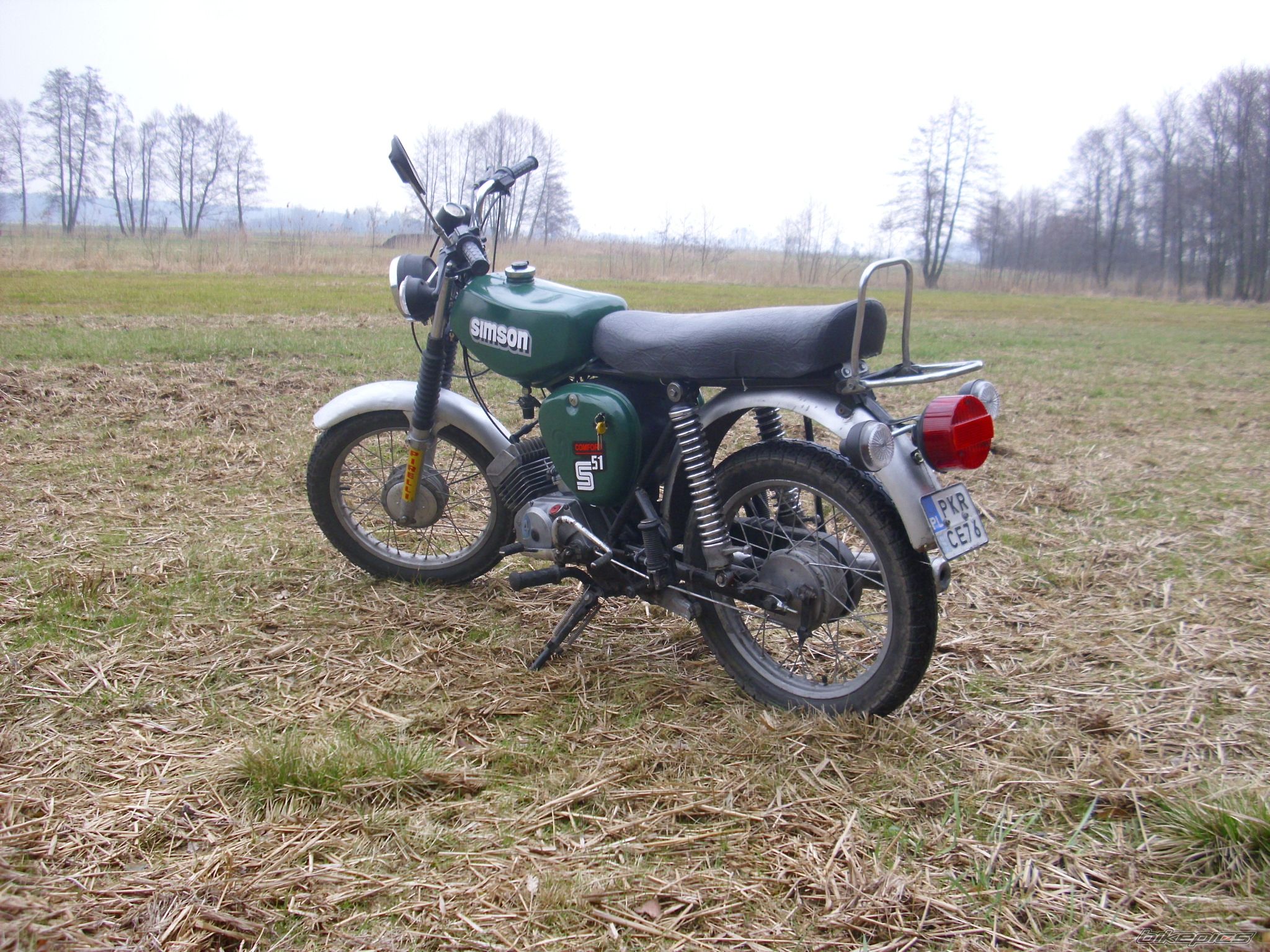 Photo 2377772