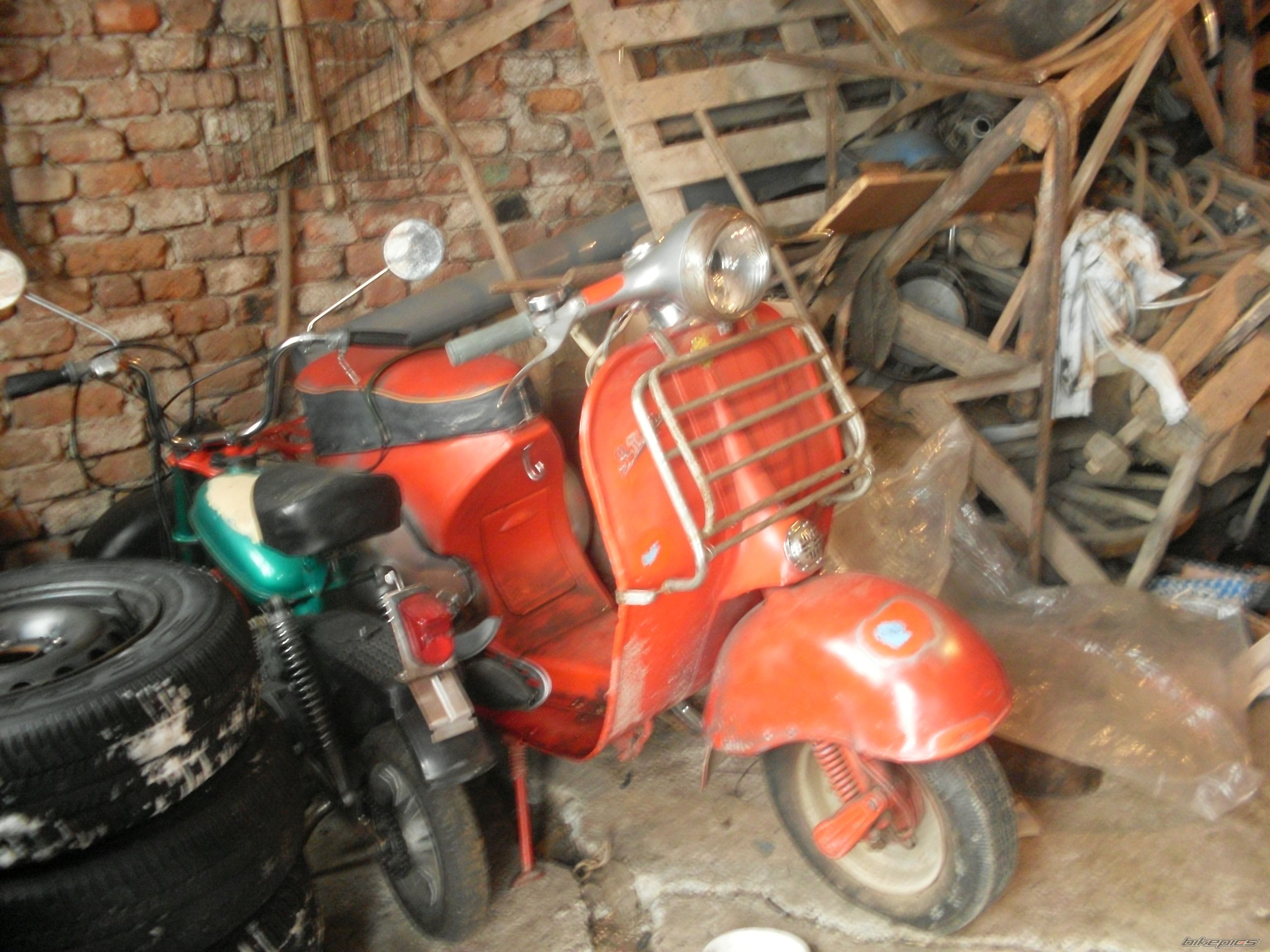 Photo 2377834