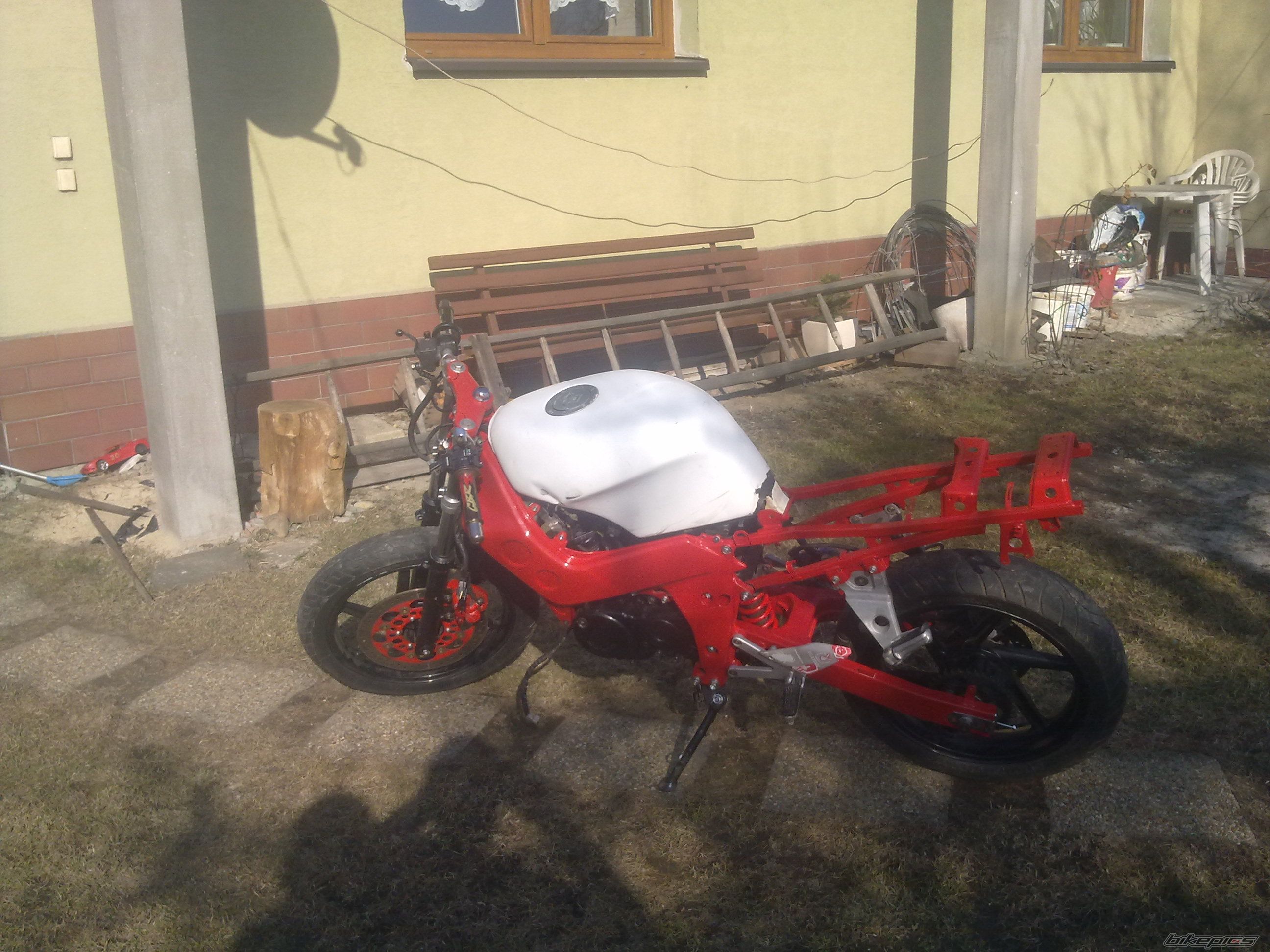 Photo 2377976