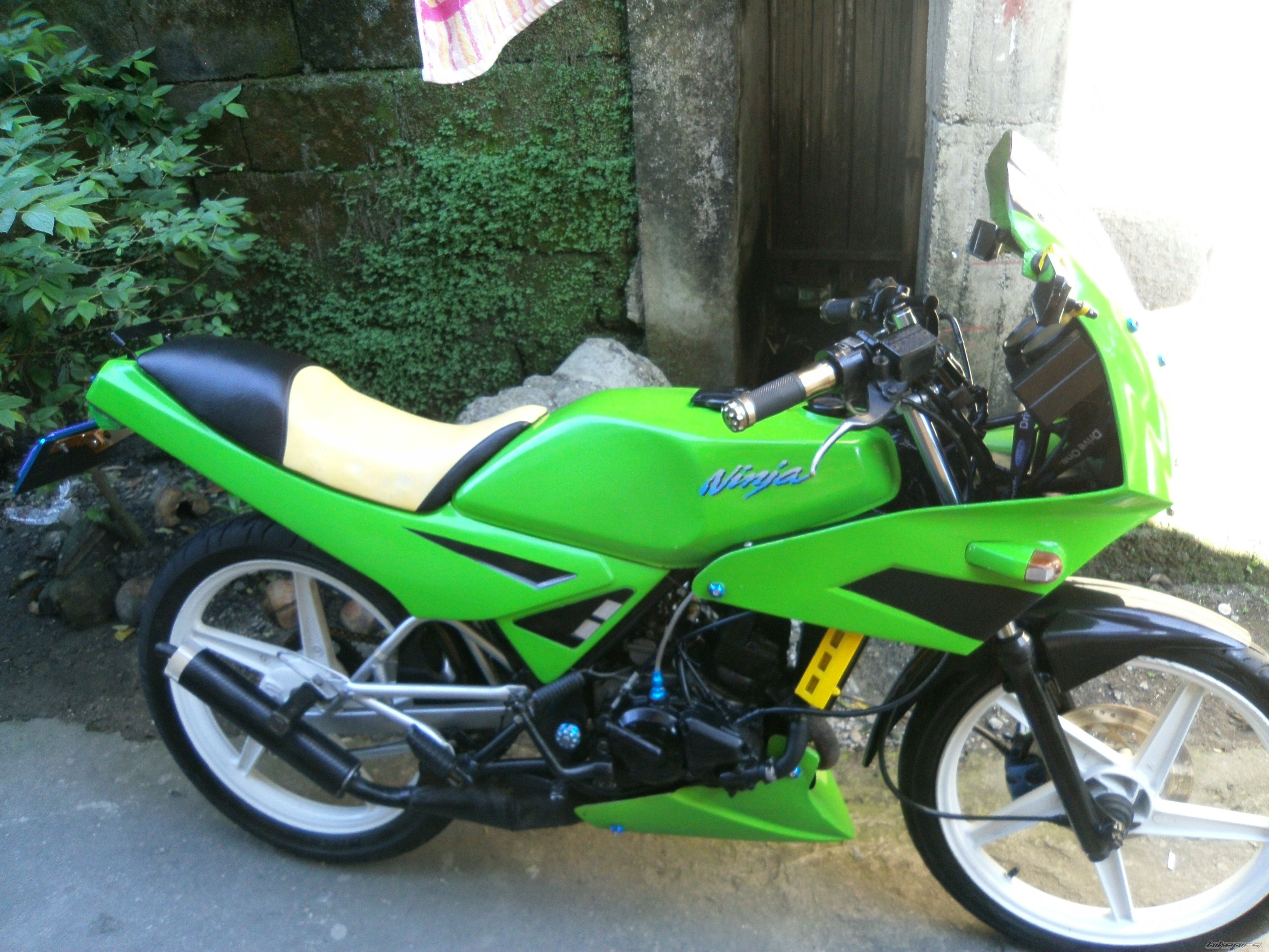 Photo 2378113
