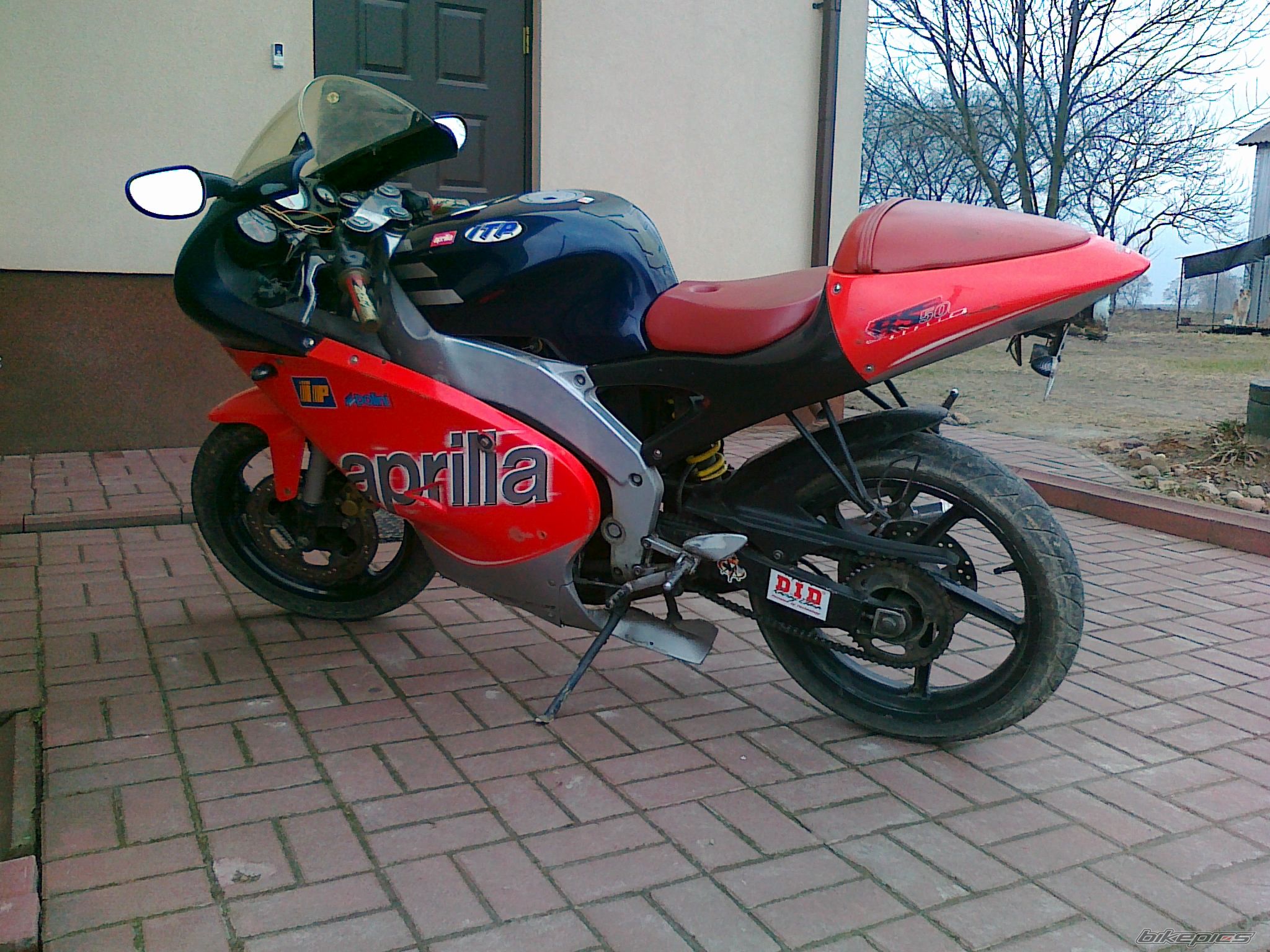 Photo 2378153