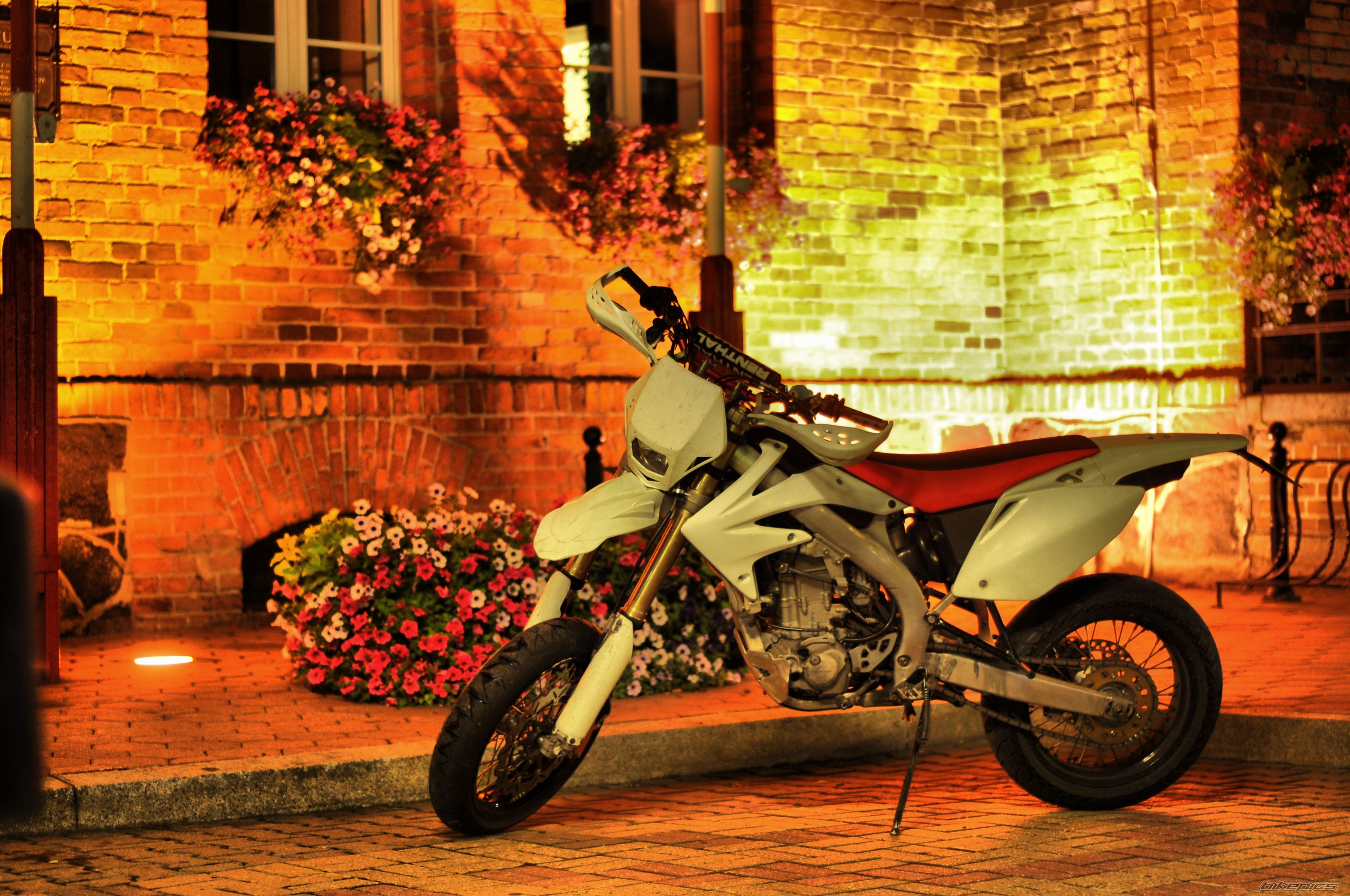 Bike Photo 2378175