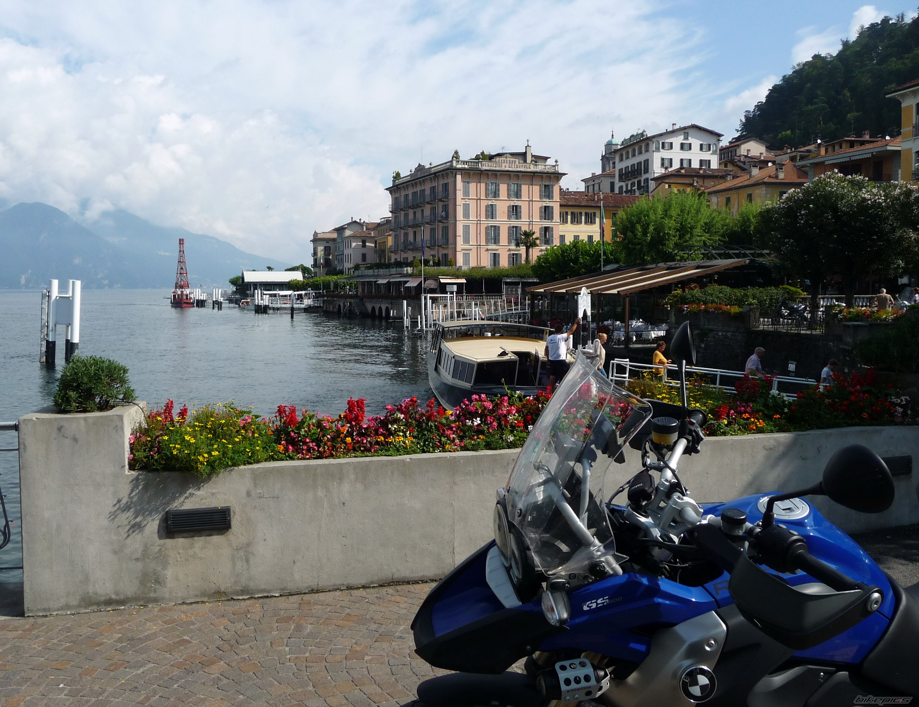 Photo 2378456