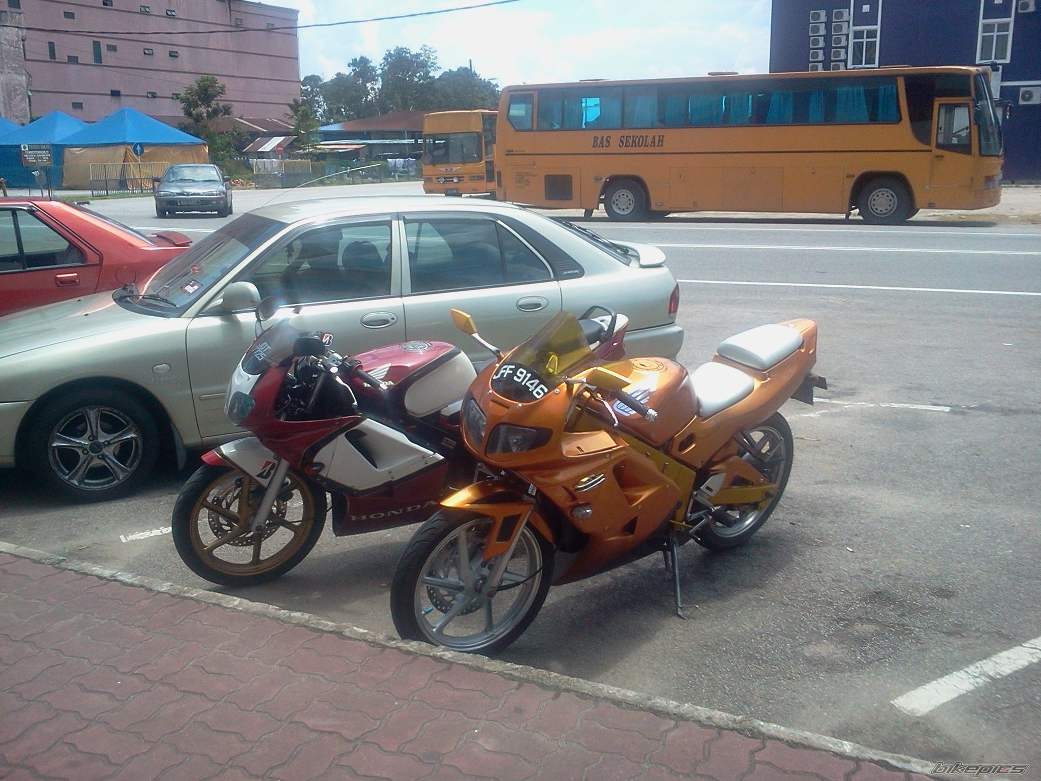 Photo 2378489