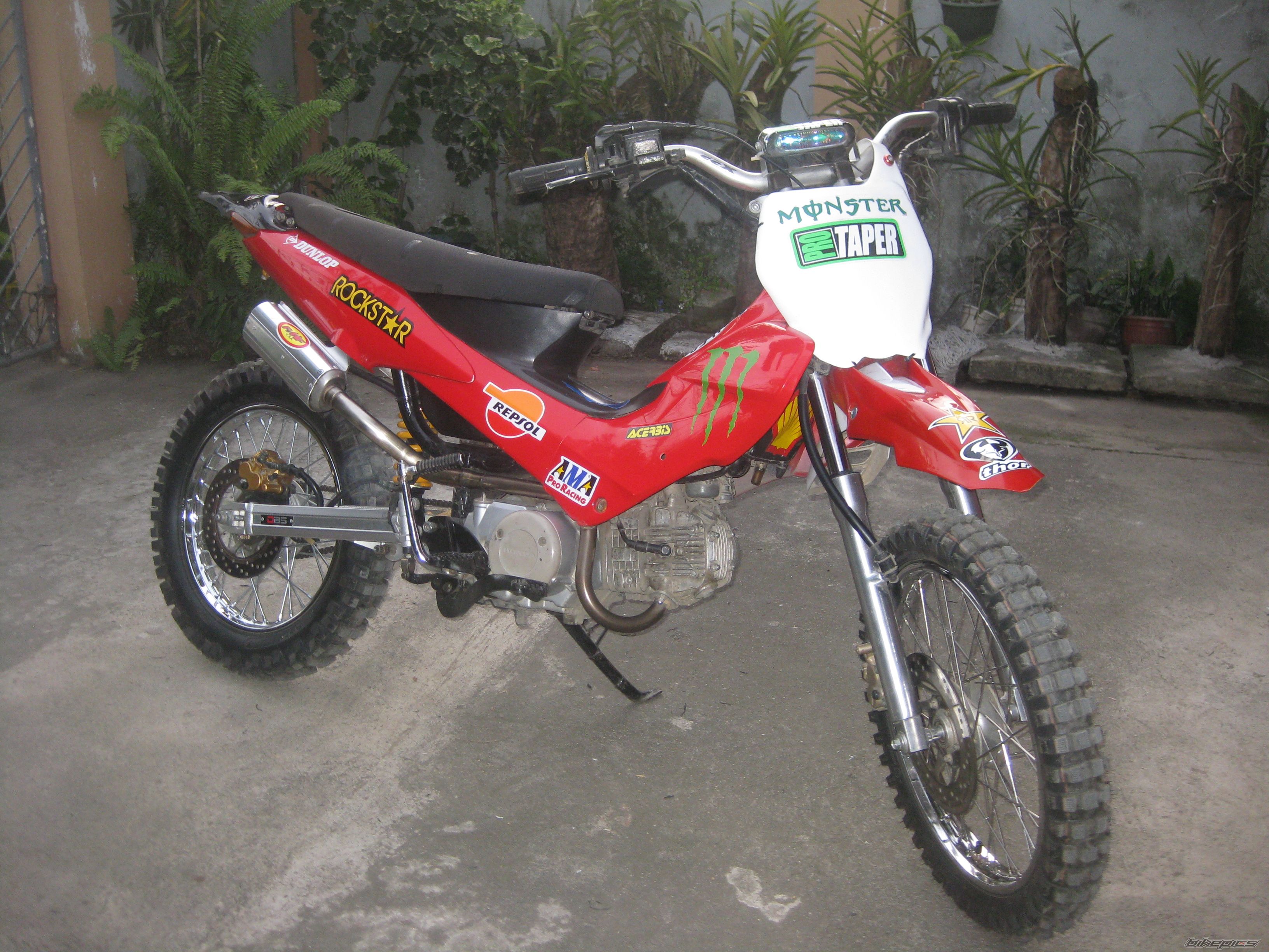 Photo 2378592