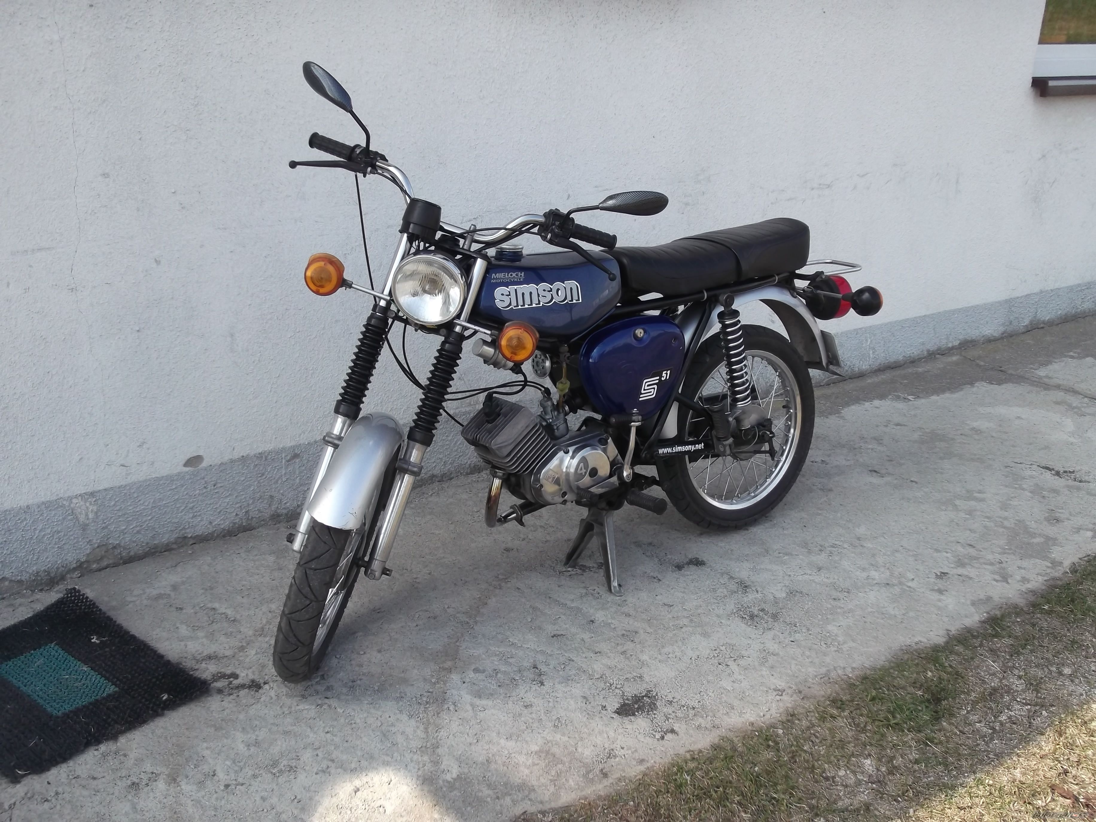 Photo 2378834