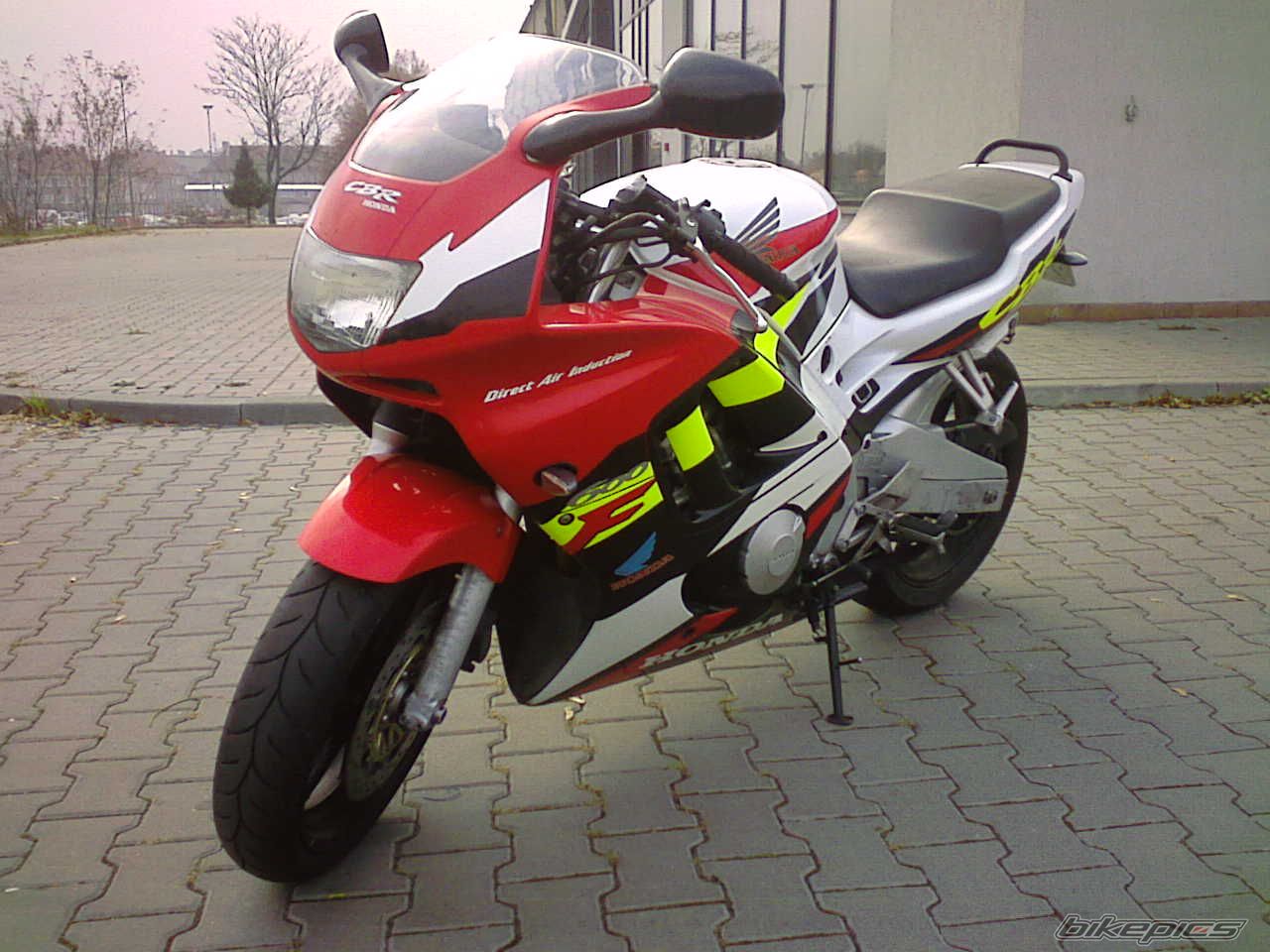 Photo 2379023