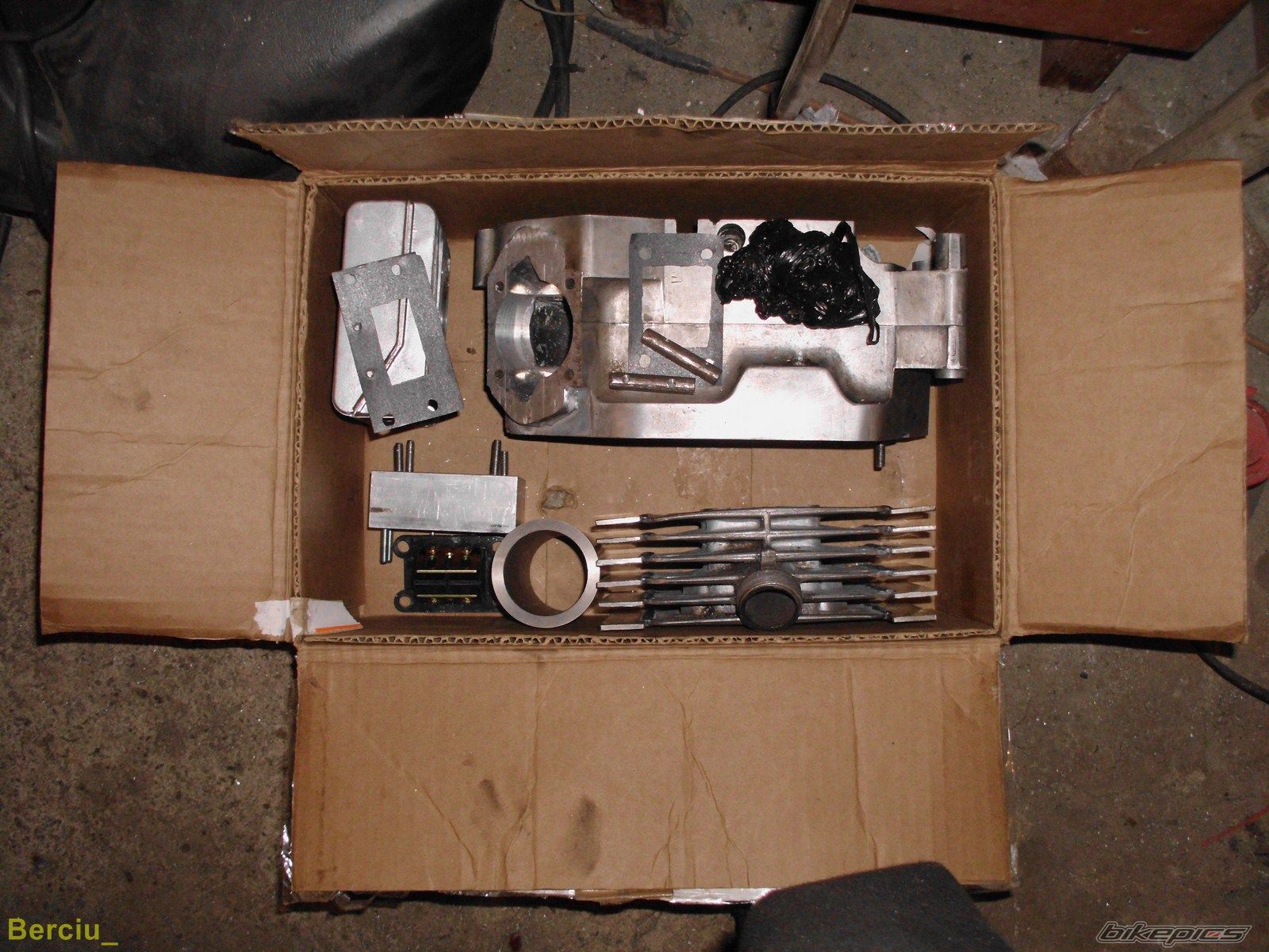 Photo 2379042