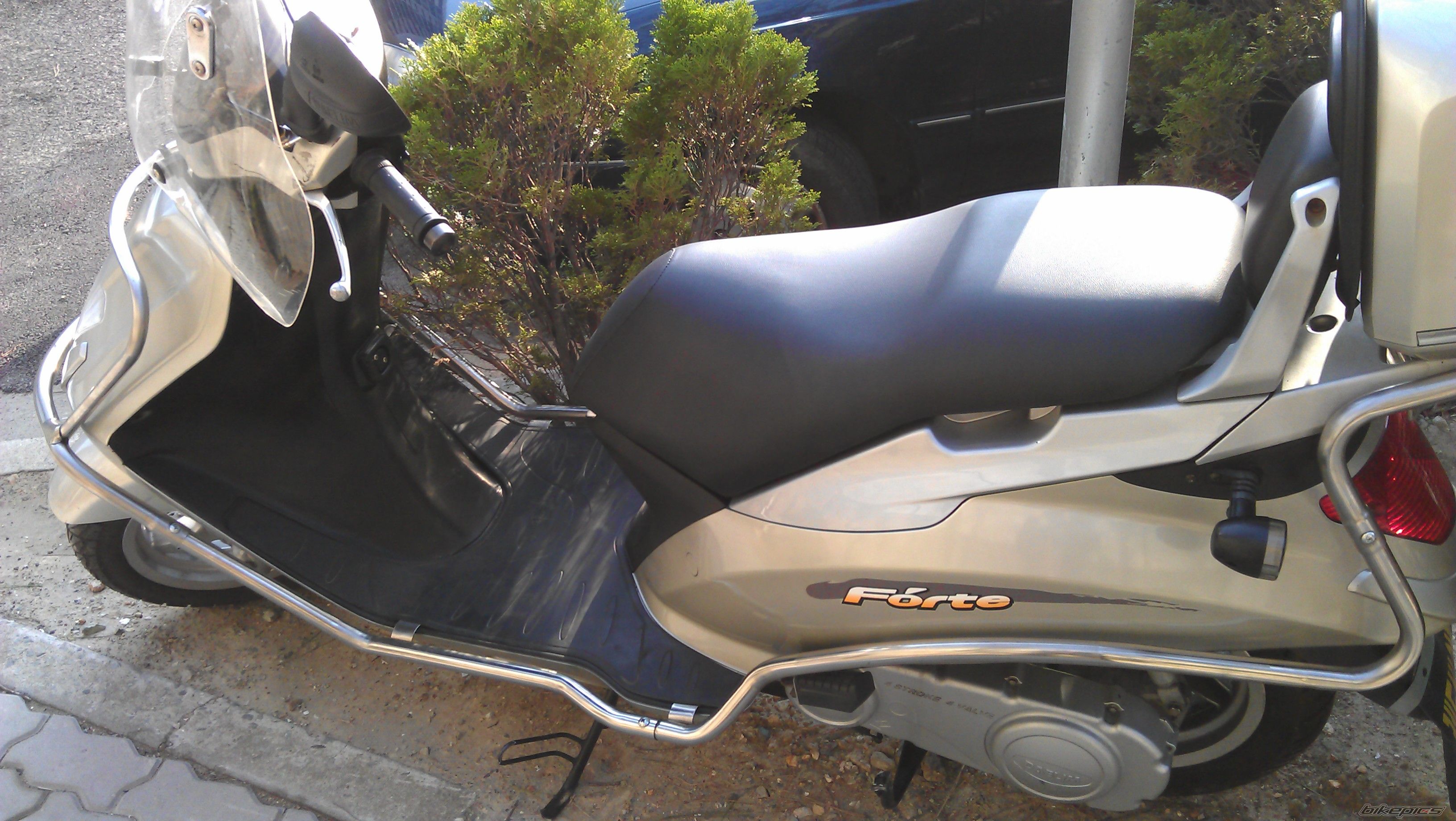 Photo 2379116