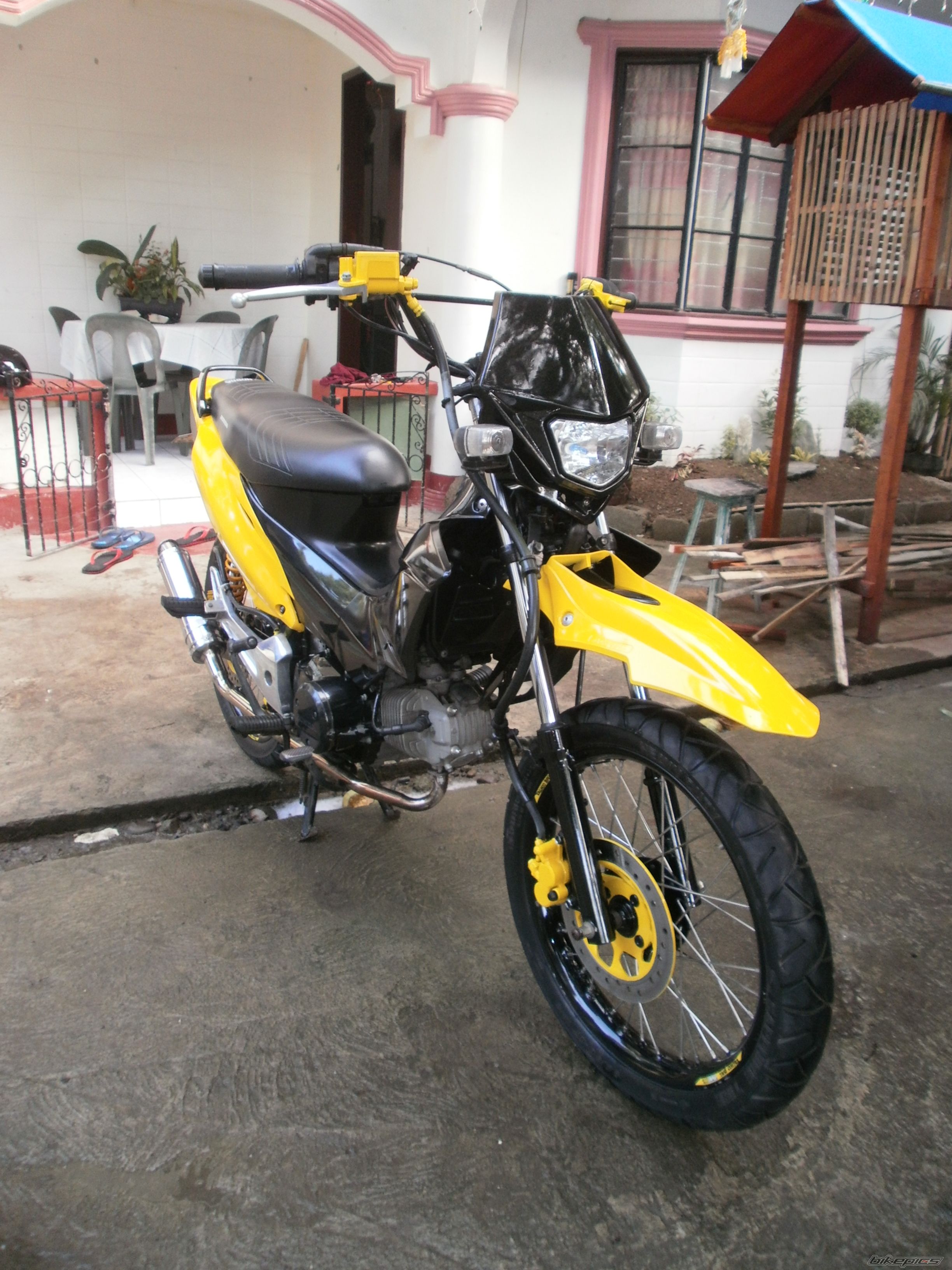 Photo 2379132