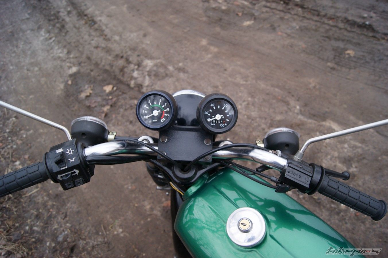Photo 2379196